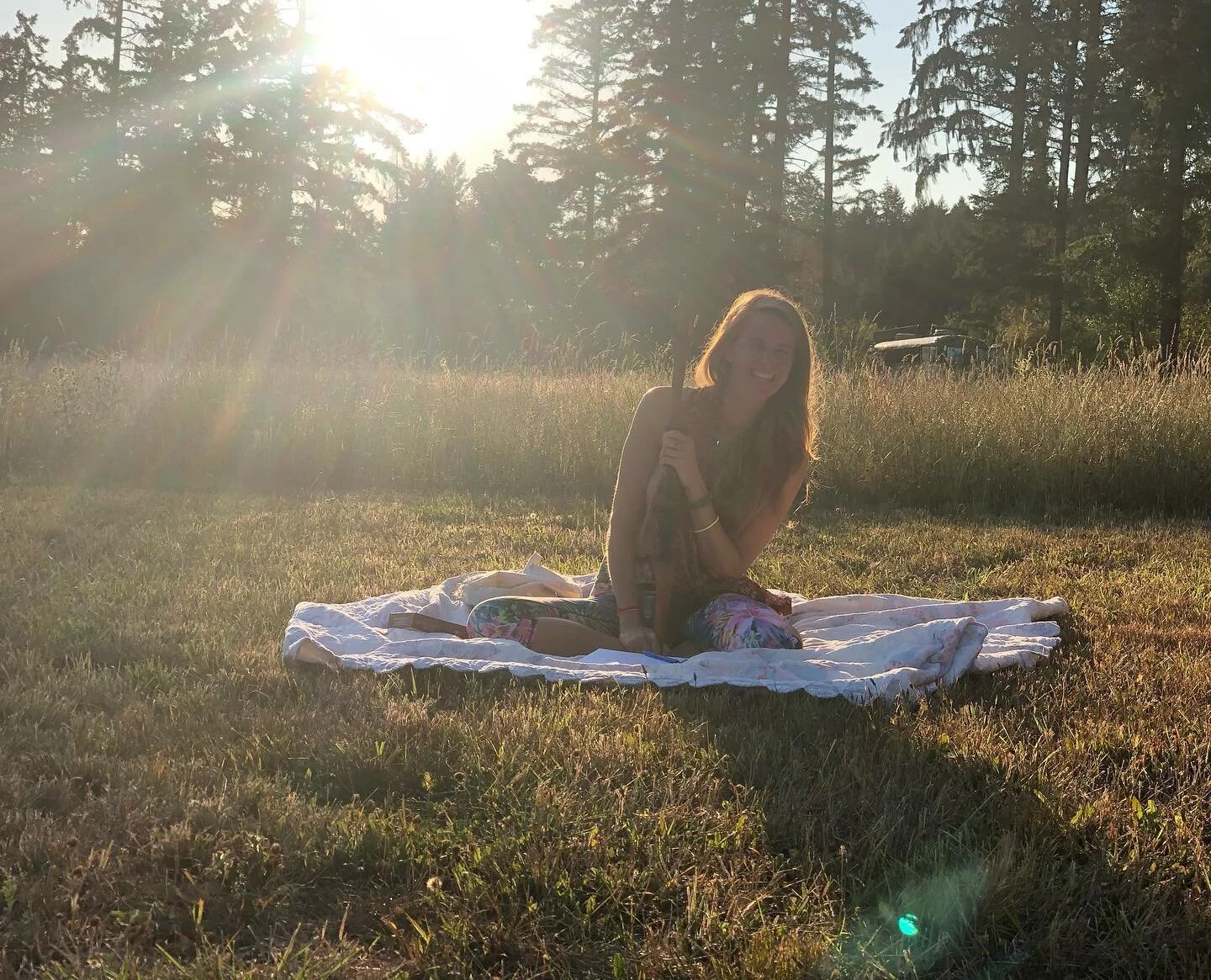 The one and only magical magnificent Kendall Rhae @redstarhelp 
The host of the New Moon Circles here at the sanctuary, captured this evening in all her radiance ✨