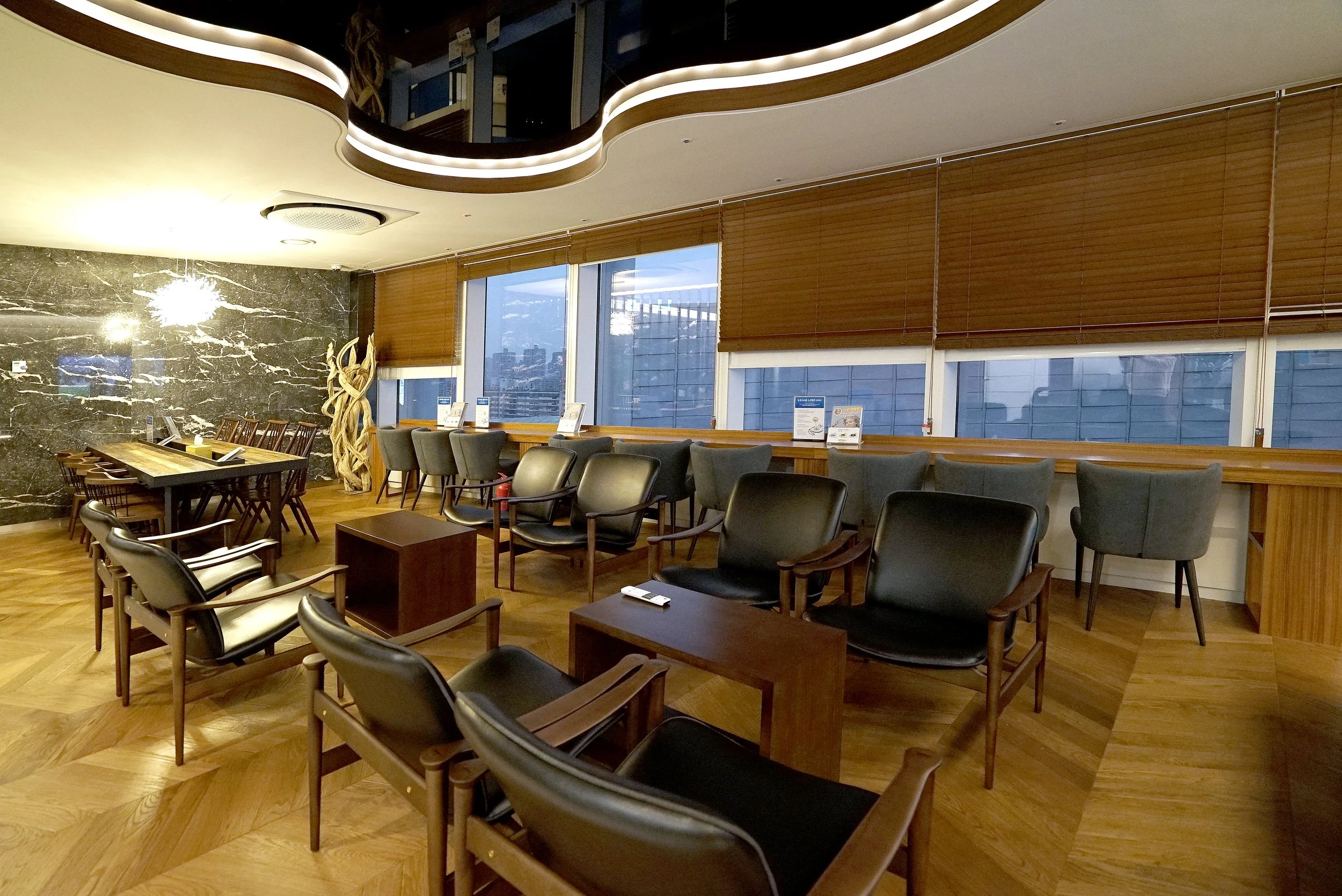 잠실내부_9_상담 대기실.JPG