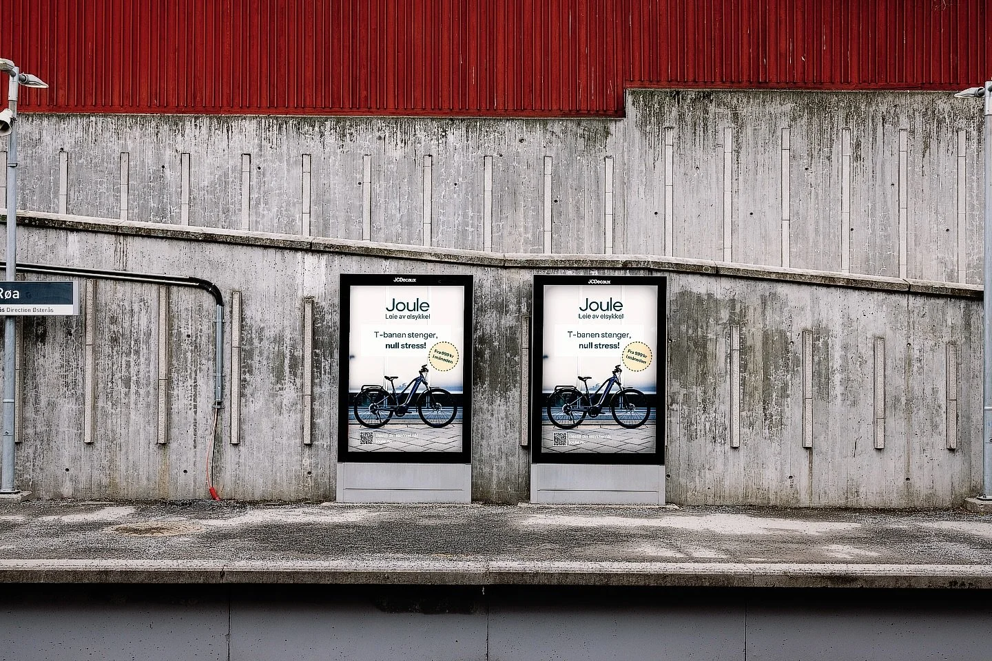 Nå kan du se bildene vi har tatt for @joule_elsykkel som reklameannonser på T-banestasjoner rundt om i byen. Sjekk dem ut neste gang du er på farta😊
#jouleelsykkel #Pixel&Co #Ebike #Reklamefoto
