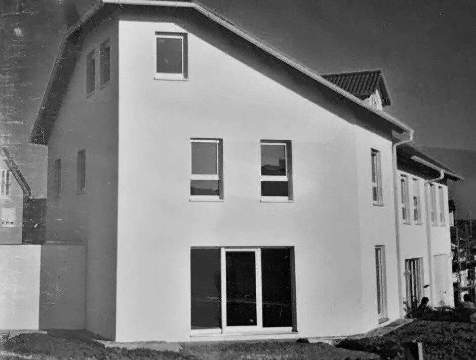 25e9074f5c6e-Haus_Foto1.jpg