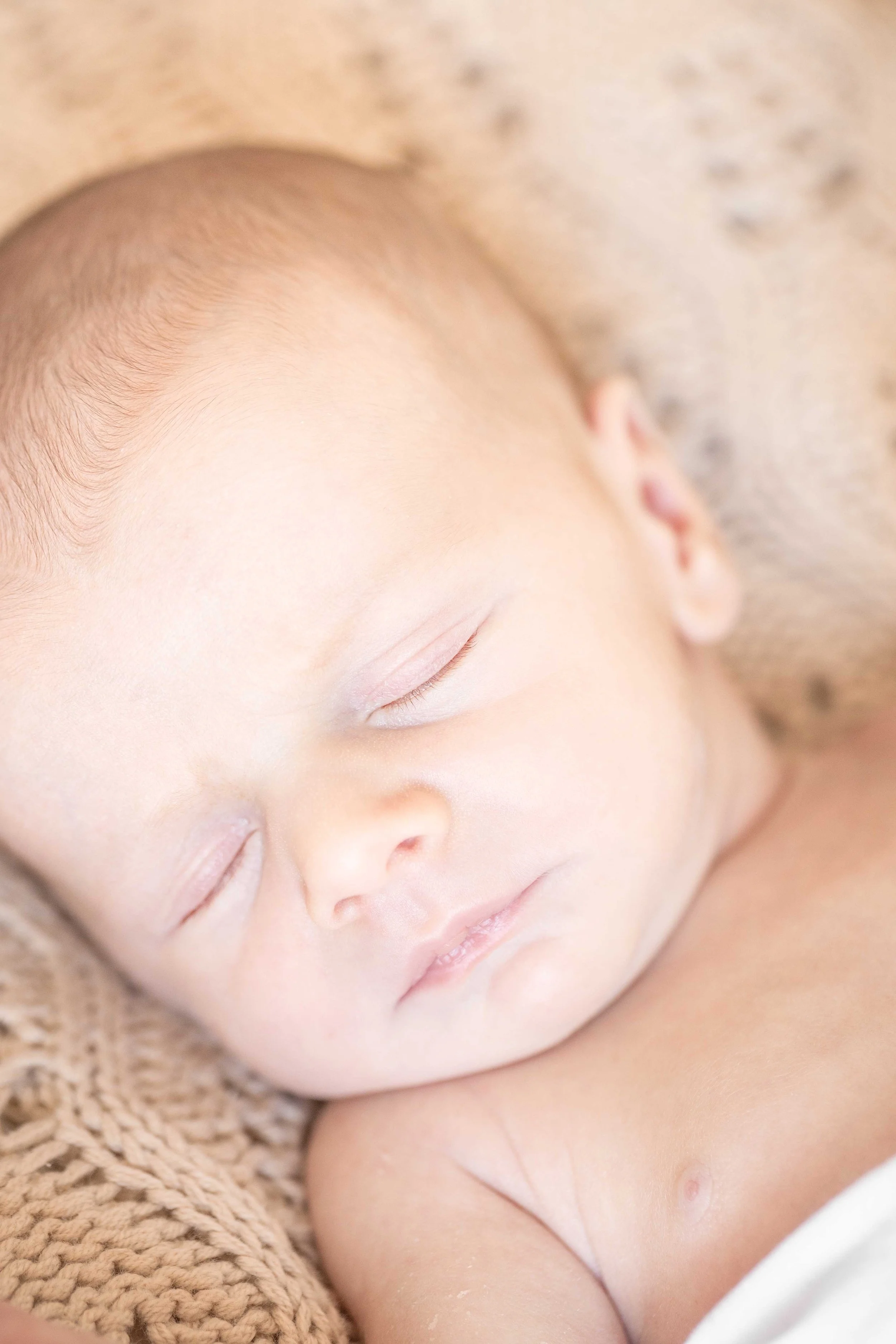 best-wimbledon-newborn-phoographer-14.jpg