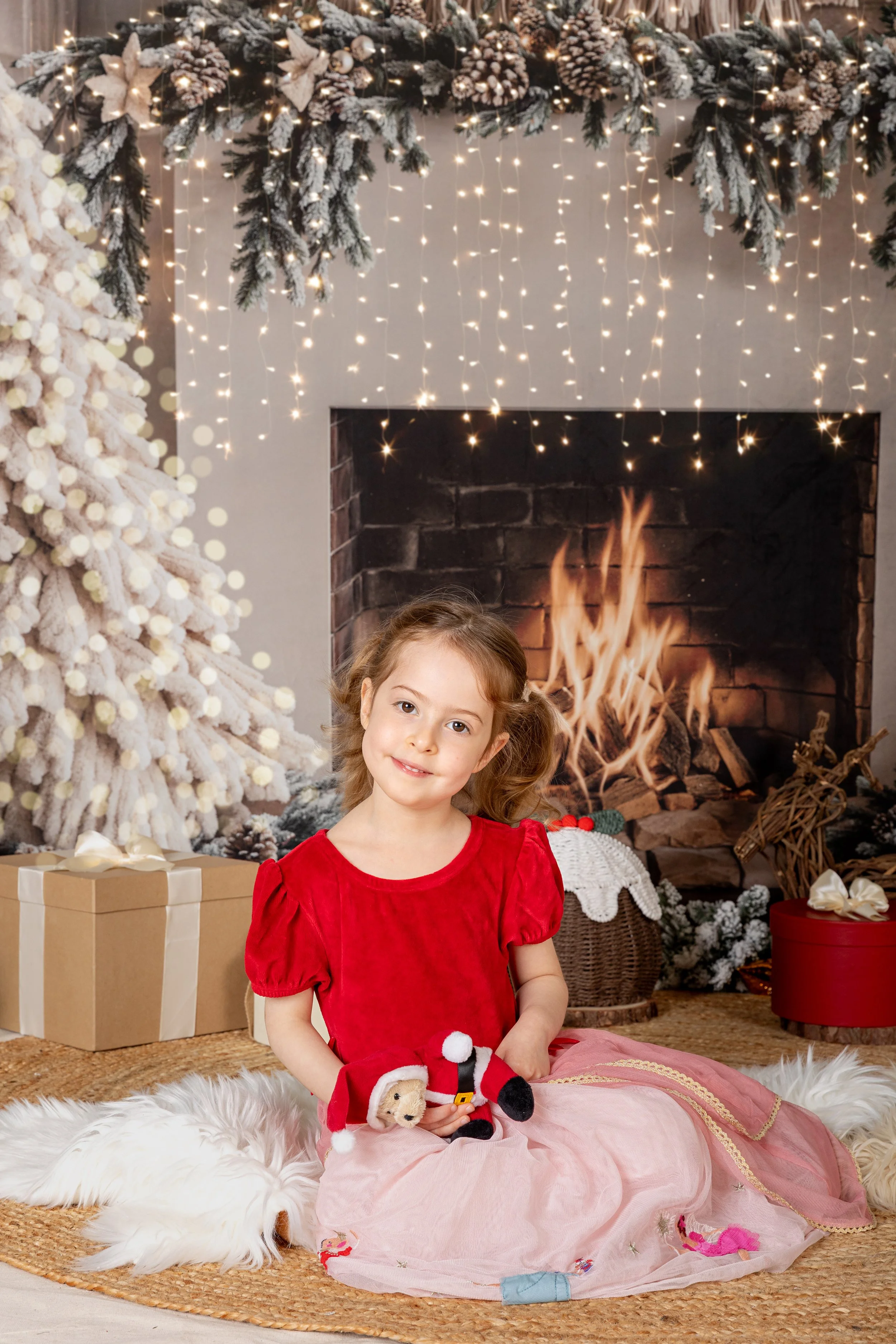 Asfa - Christmas Mini Session - 2025-2.jpg
