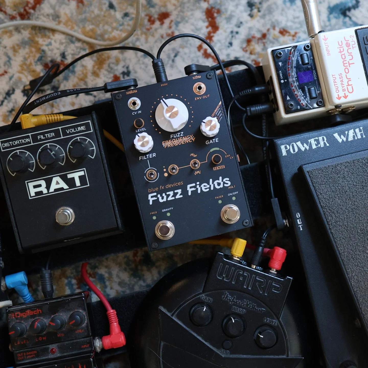 Fuzz Fields isn't just another fuzz pedal. 

It's the ultimate modulated fuzz, designed from the ground up to stand out, not just on your board, but in your signal chain. Eye-catching pedal with beautiful gold accents that mirror what's happening ins