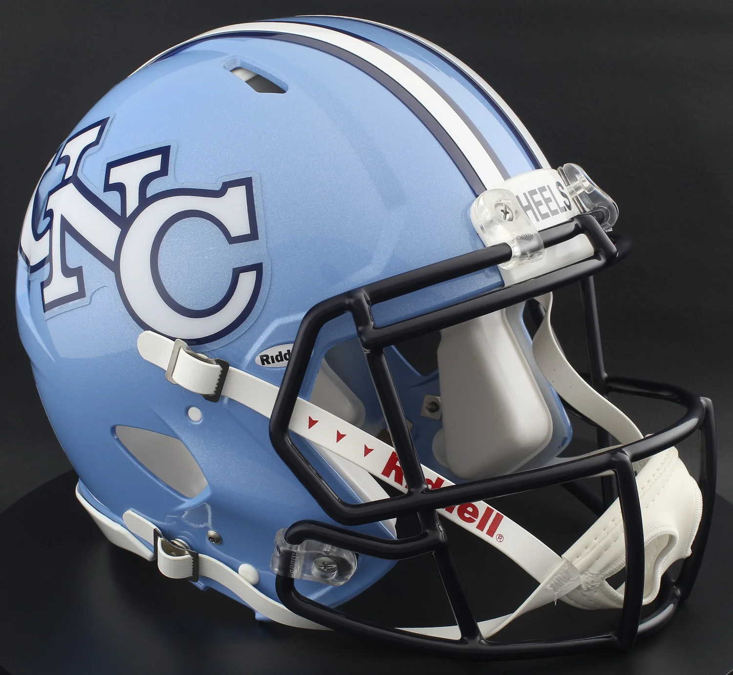 football helmet and high heels North Carolina Tar Speed Replica The North Carolina Tar Heels Riddell SpeedFlex Authentic Helmet is made for the true Tar Heels fan North Carolina Tar Heels Authentic