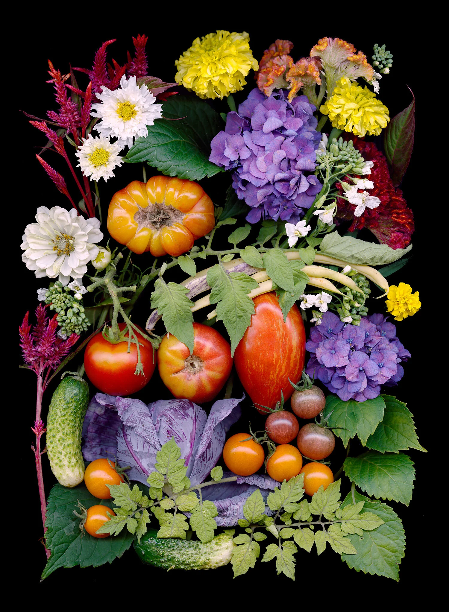 farm_market_heirloom_tomatoes.jpg