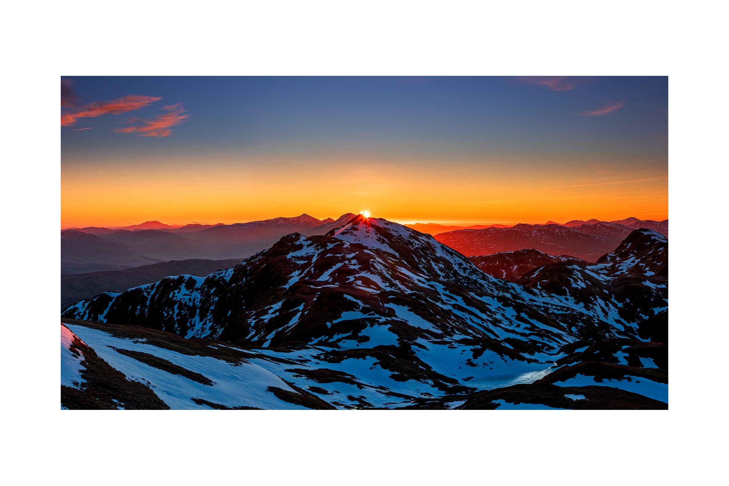Meall nan Tarmachan - Sunburst over Meall Garbh NOTEXT.jpg