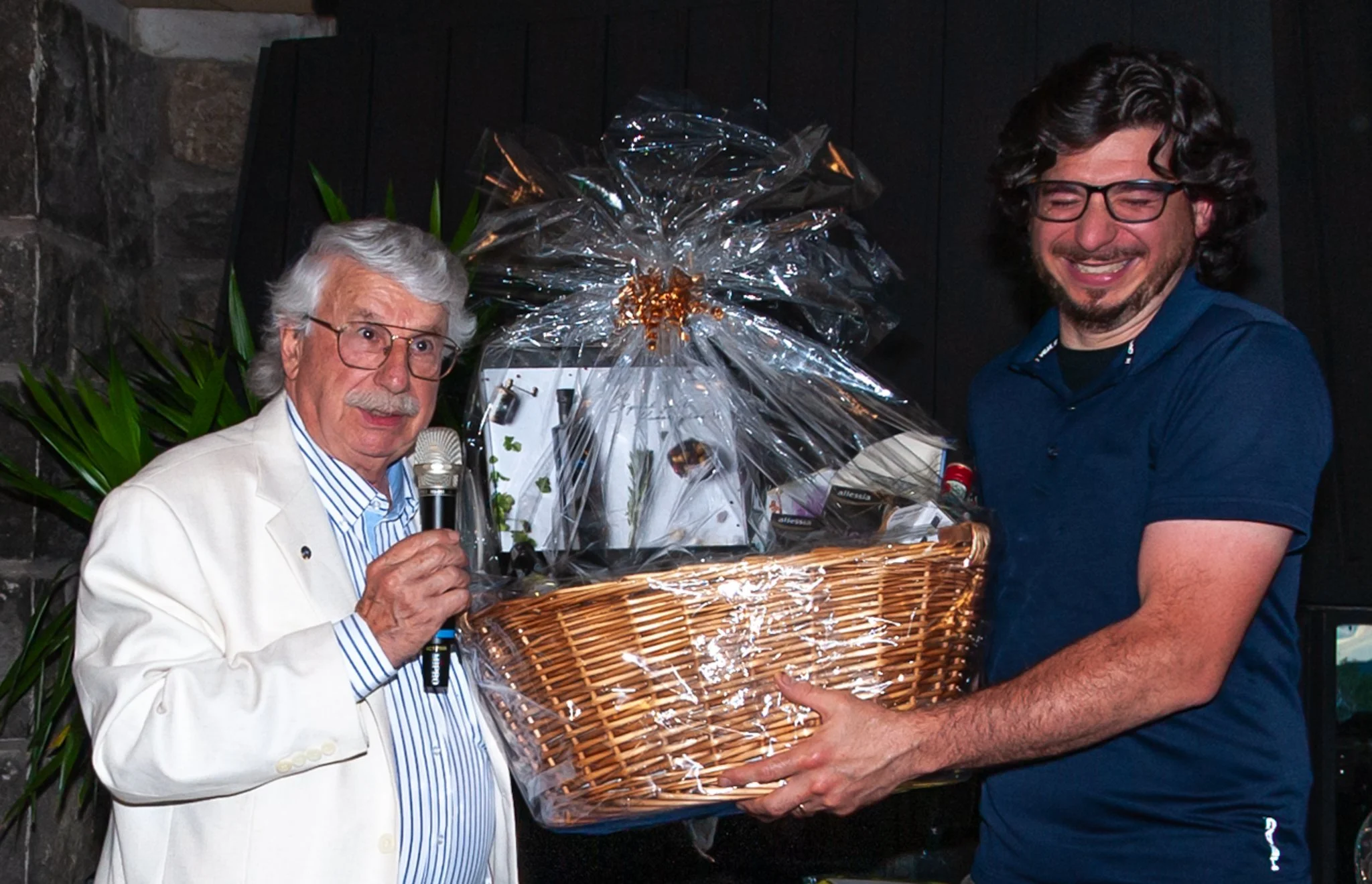 09- Awards Member - Ron 5.jpg