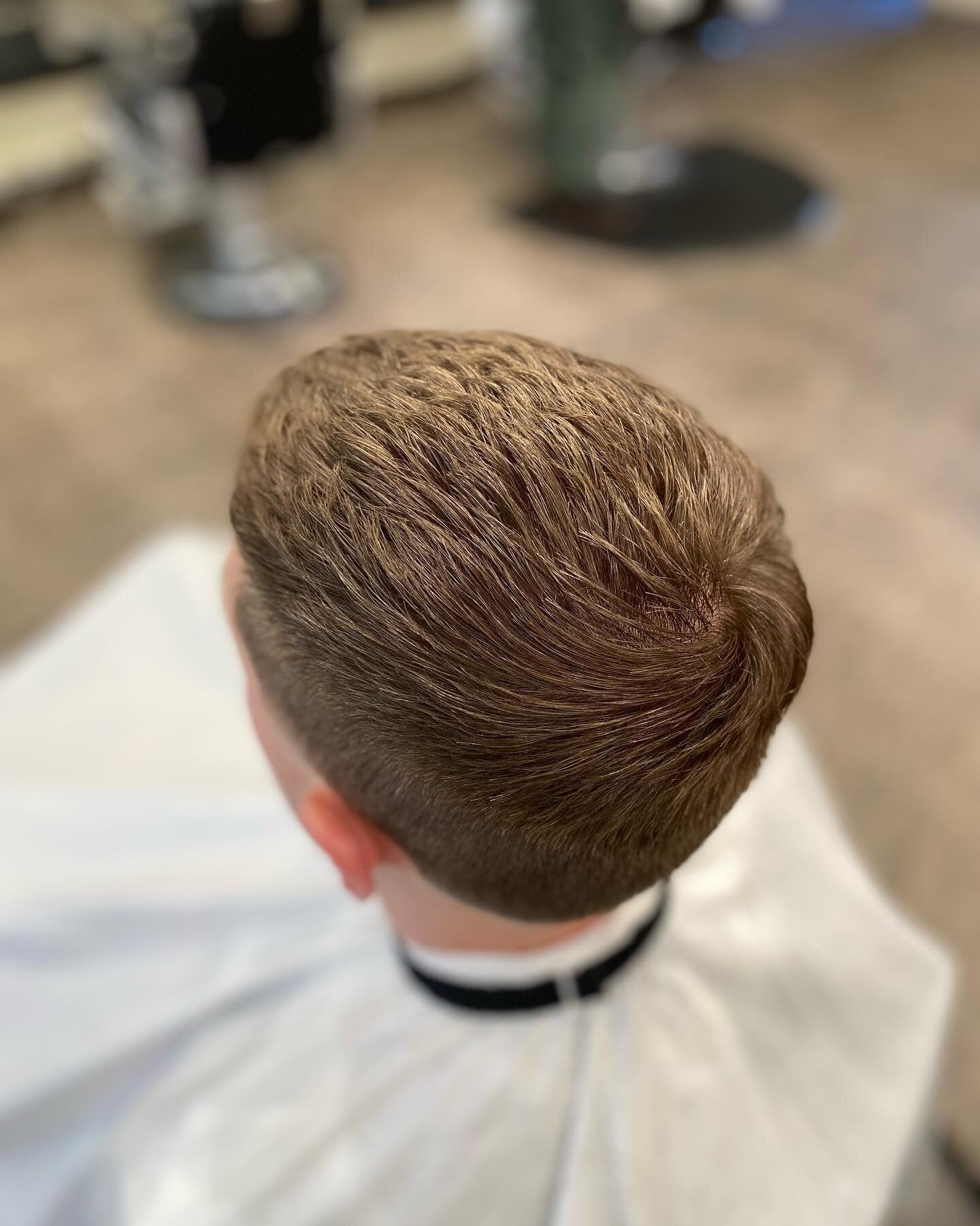 T e x t u r e 💫 please book all appointments online at BARBERSHOPDELUXE.COM
.
.
.
.
.
.
.
.
#barber #hairstyle #barbershop #barberlife #haircut #barbershopconnect #barberlove #barbersinctv #barbergang #fade #bostonbarber #boston #southend #haircolor