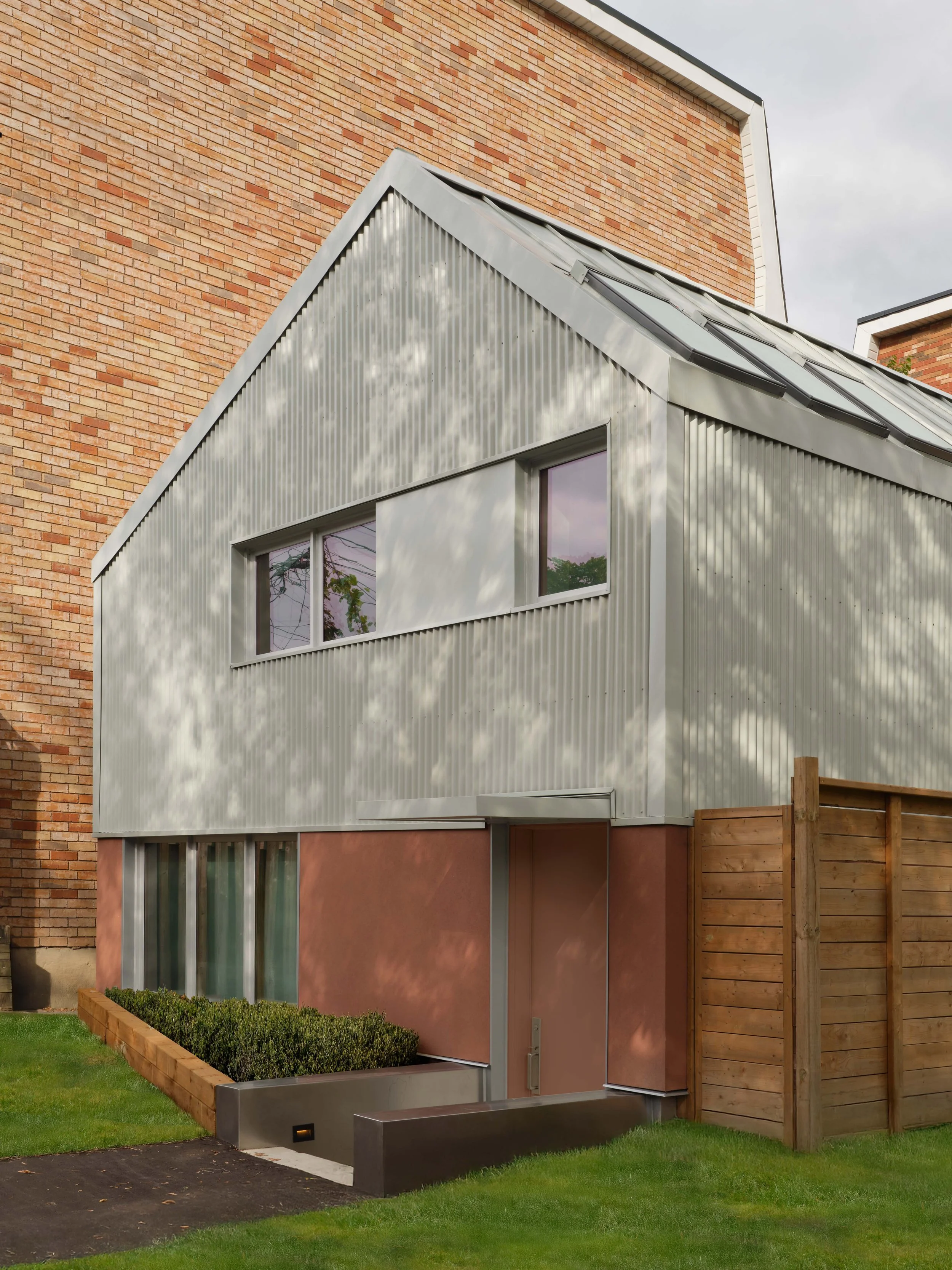 Dovercourt Village Garden Suite