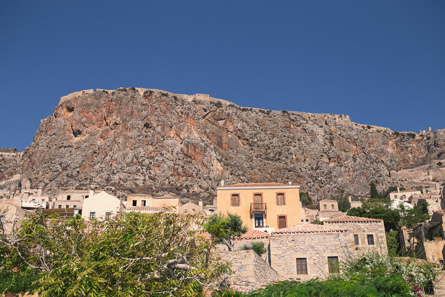 monemvasia-wedding-photographer-greece-113.jpg