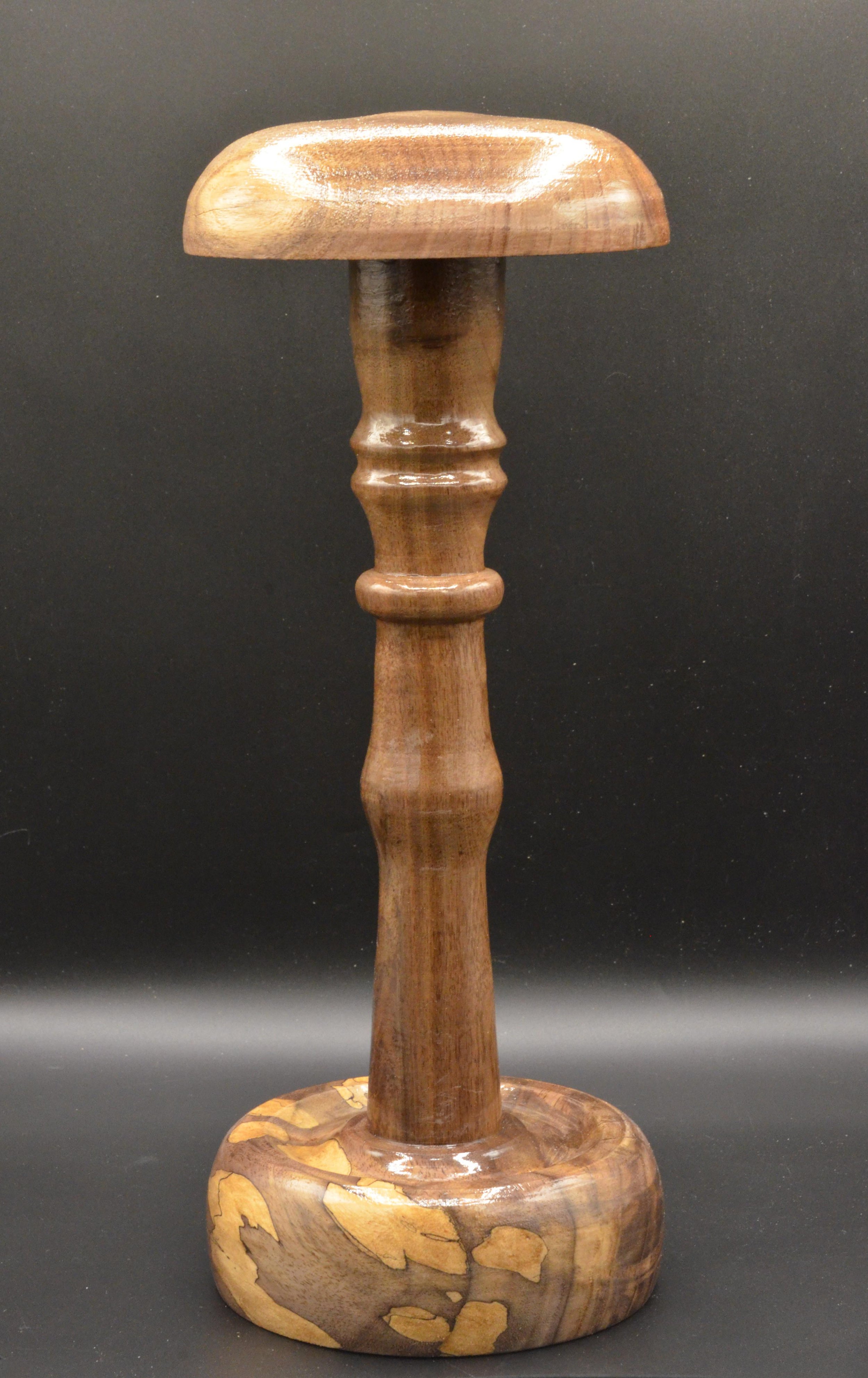 202502_WT2_AndyAbbey_Wig Holder.jpg