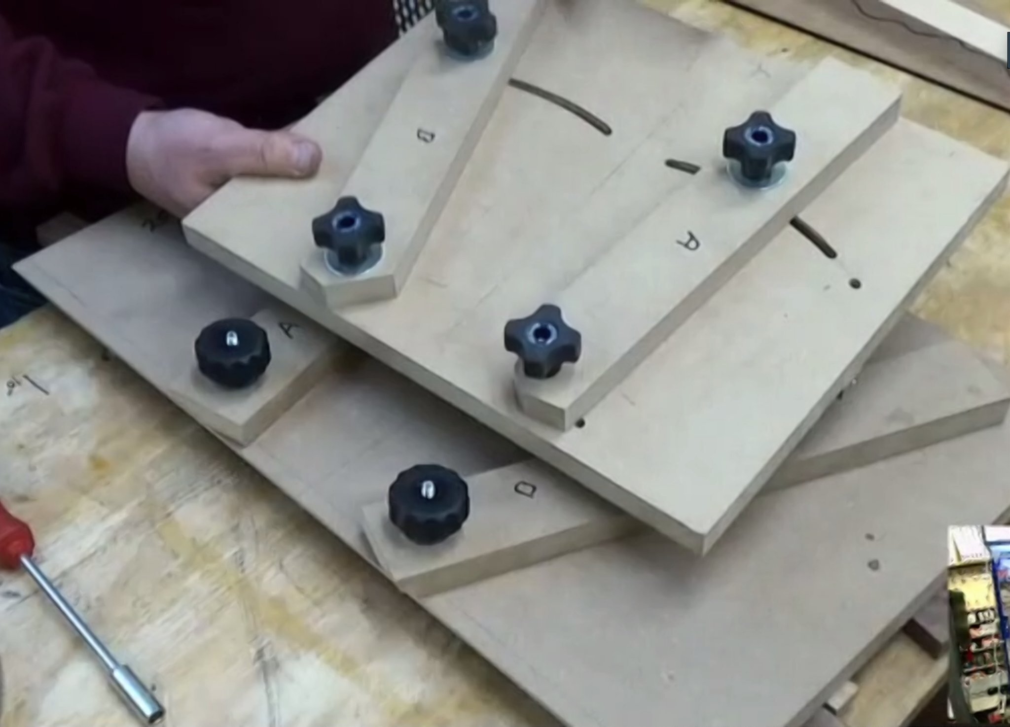 Screen Shot 2021-04-01 at 8.06.14 PM.jpg