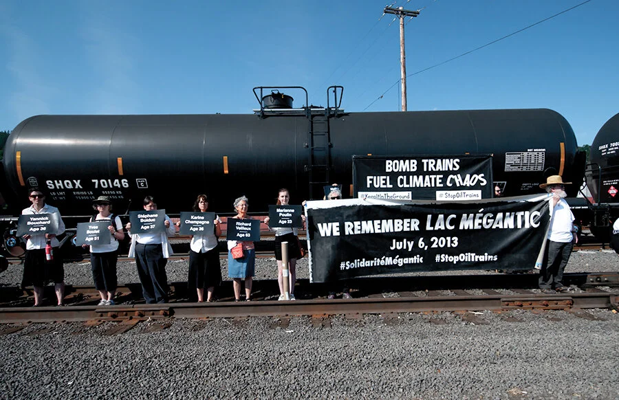 Hold the Thin Green Line Against Oil By Rail in Portland