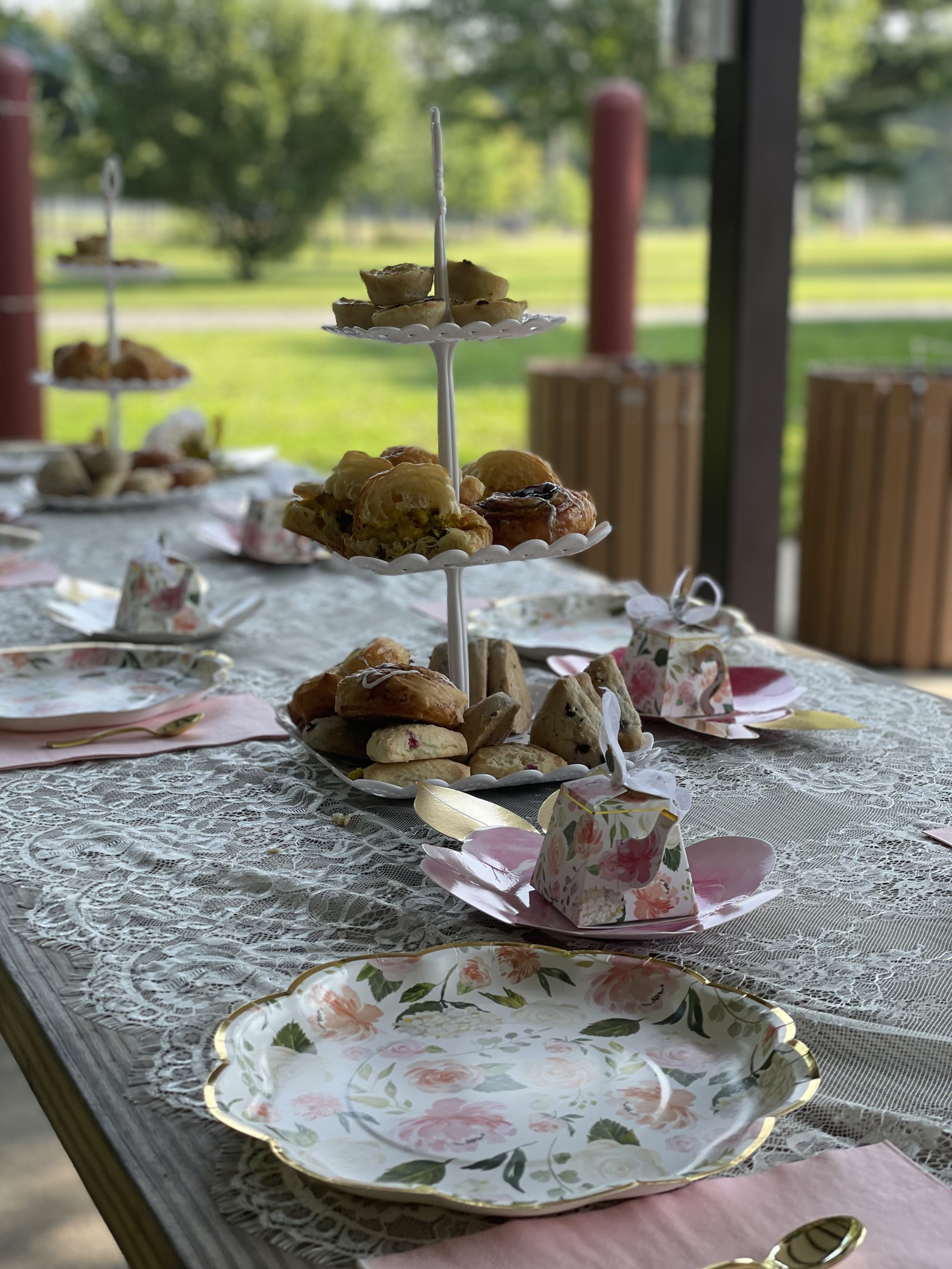 Summer Baby Shower themes - “A Baby is Brewing”