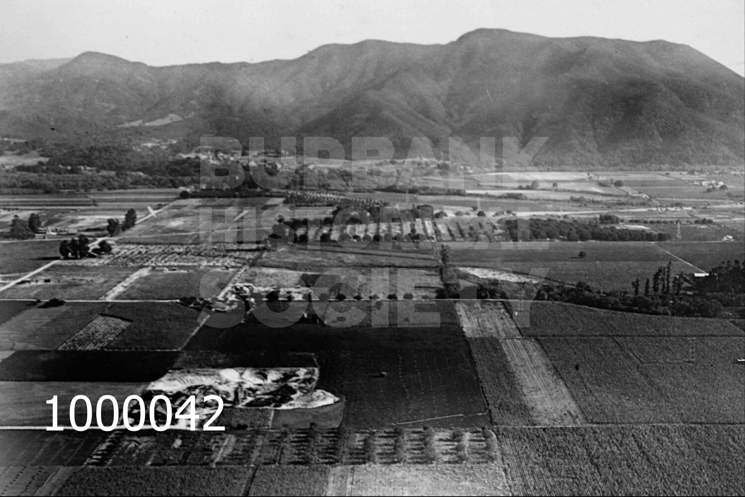 Air view toward Hollywood Hills 1924 - 1000042 — Burbank
