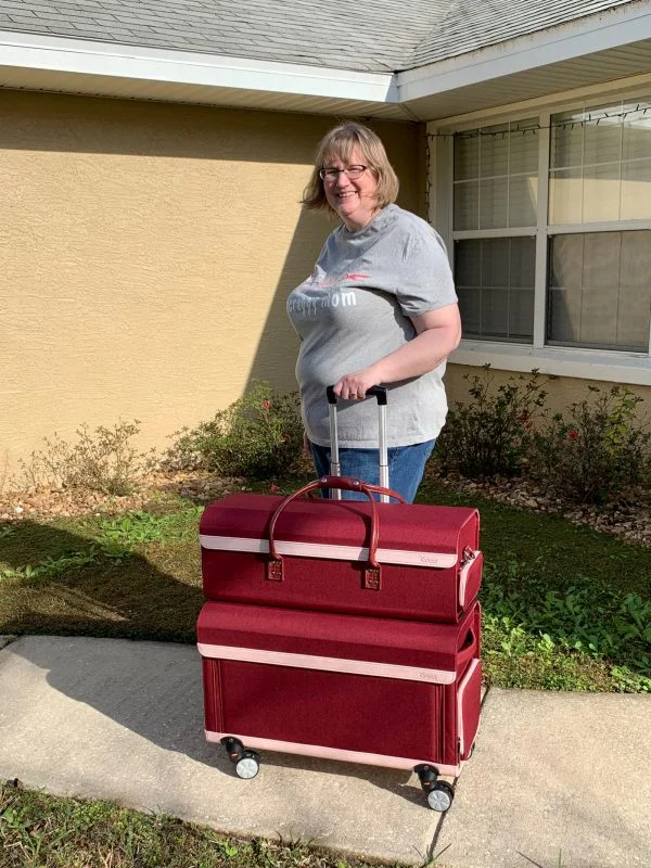 cricut rolling tote
