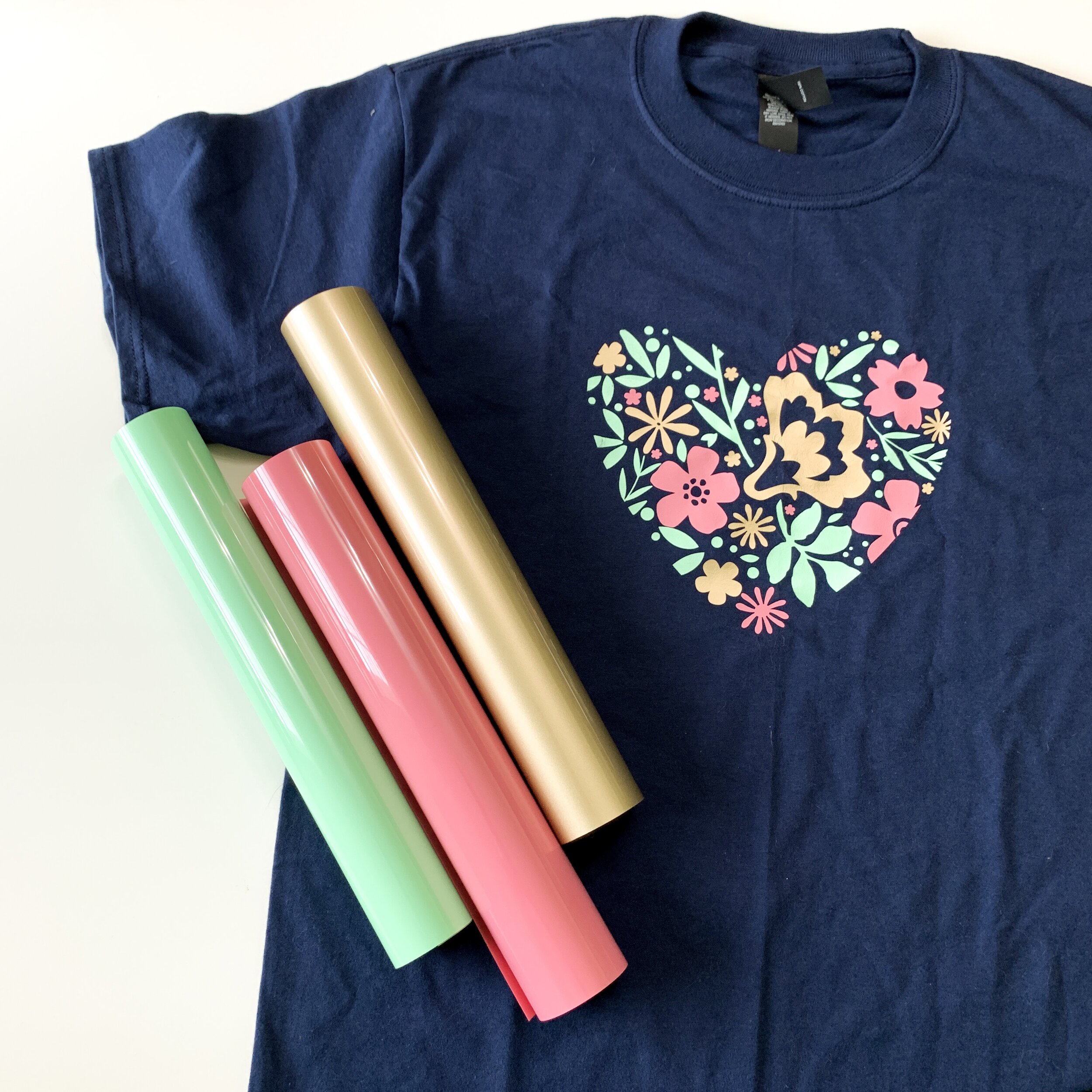 Heart Floral Print Colorblock Tee And Capri Leggings Valentines