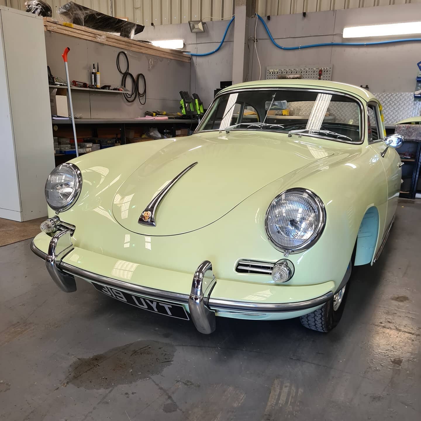 Porsche 356 cabriolet came in for some paint touch ups! 
As you see this Porsche has a few dings, scratches and cracked paint, no job too big or too small for us.
#porsche #porscheclub #clsssicporsche #porsche1600 #porsche1600supercabrio #classic #cl