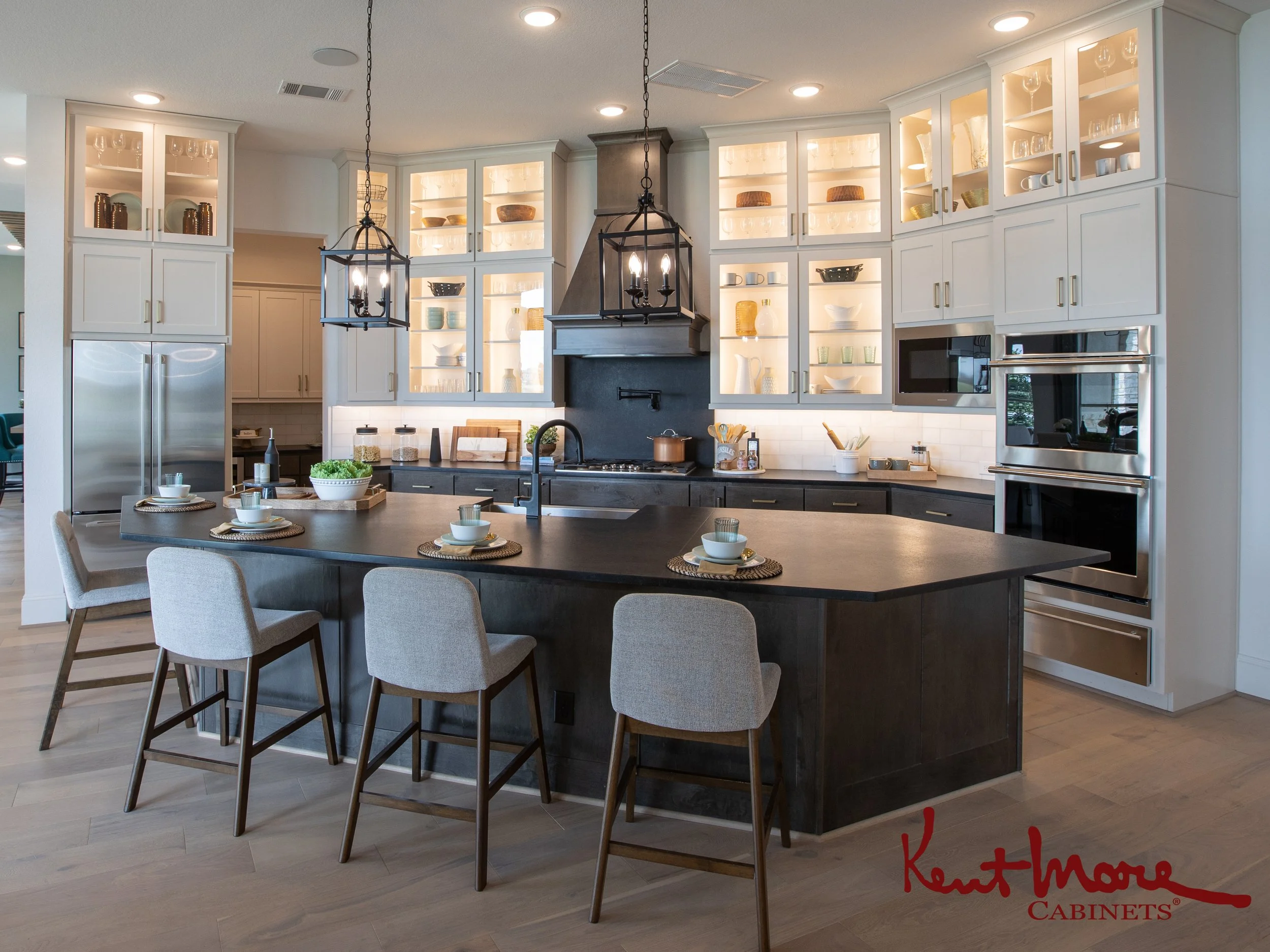 Transitional Kitchen Remodel by Kent Moore Cabinets — Project 9 project photo