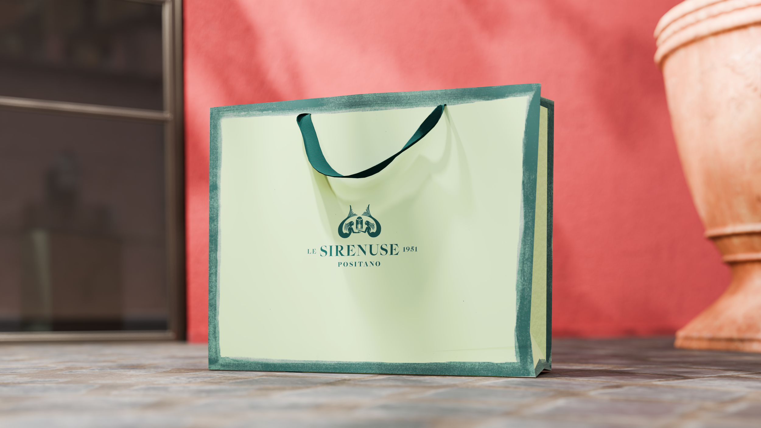 Le Sirenuse / The siren's song beckons