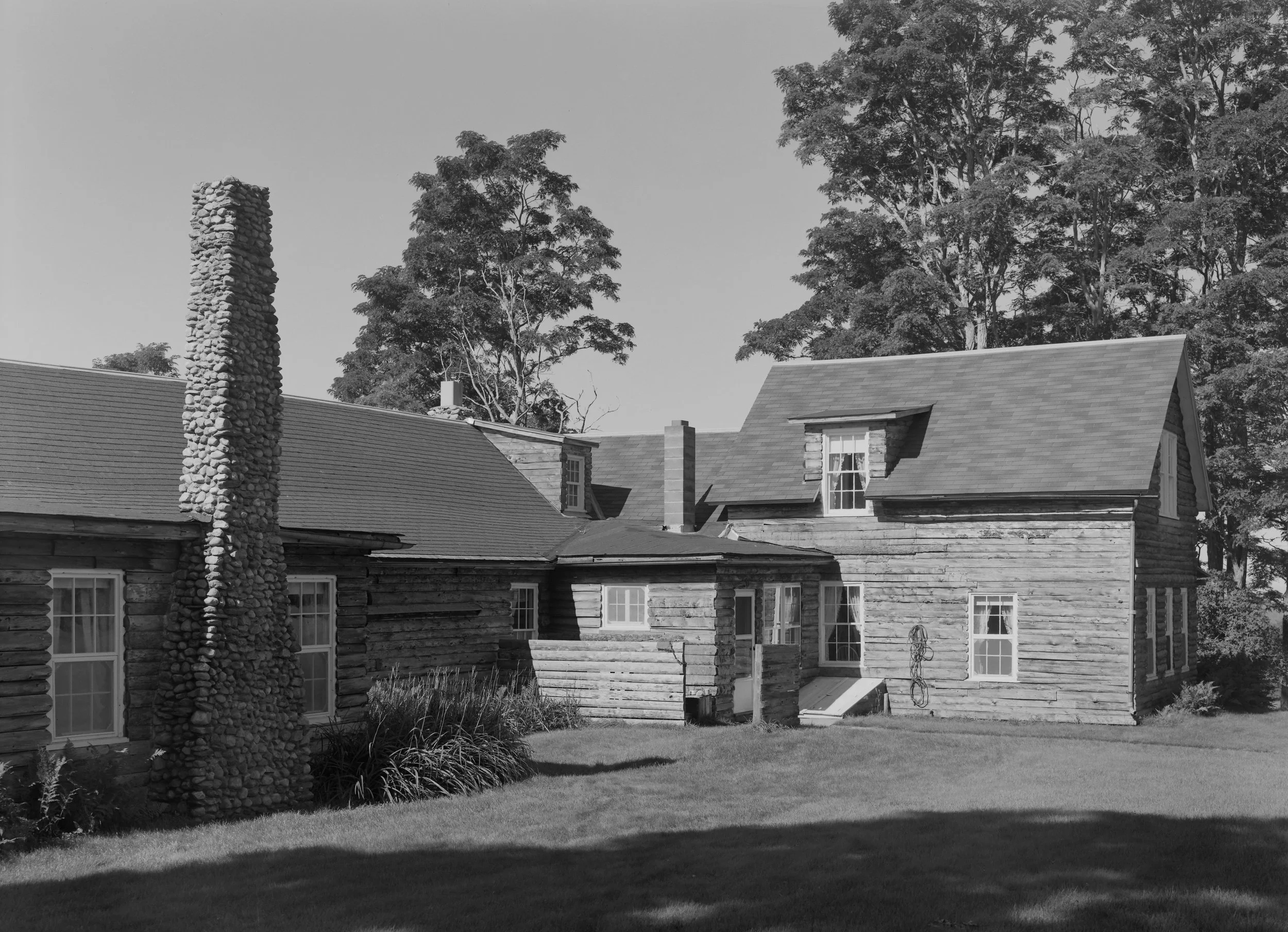 Jerry L. Thompson Deacon Hill Collection