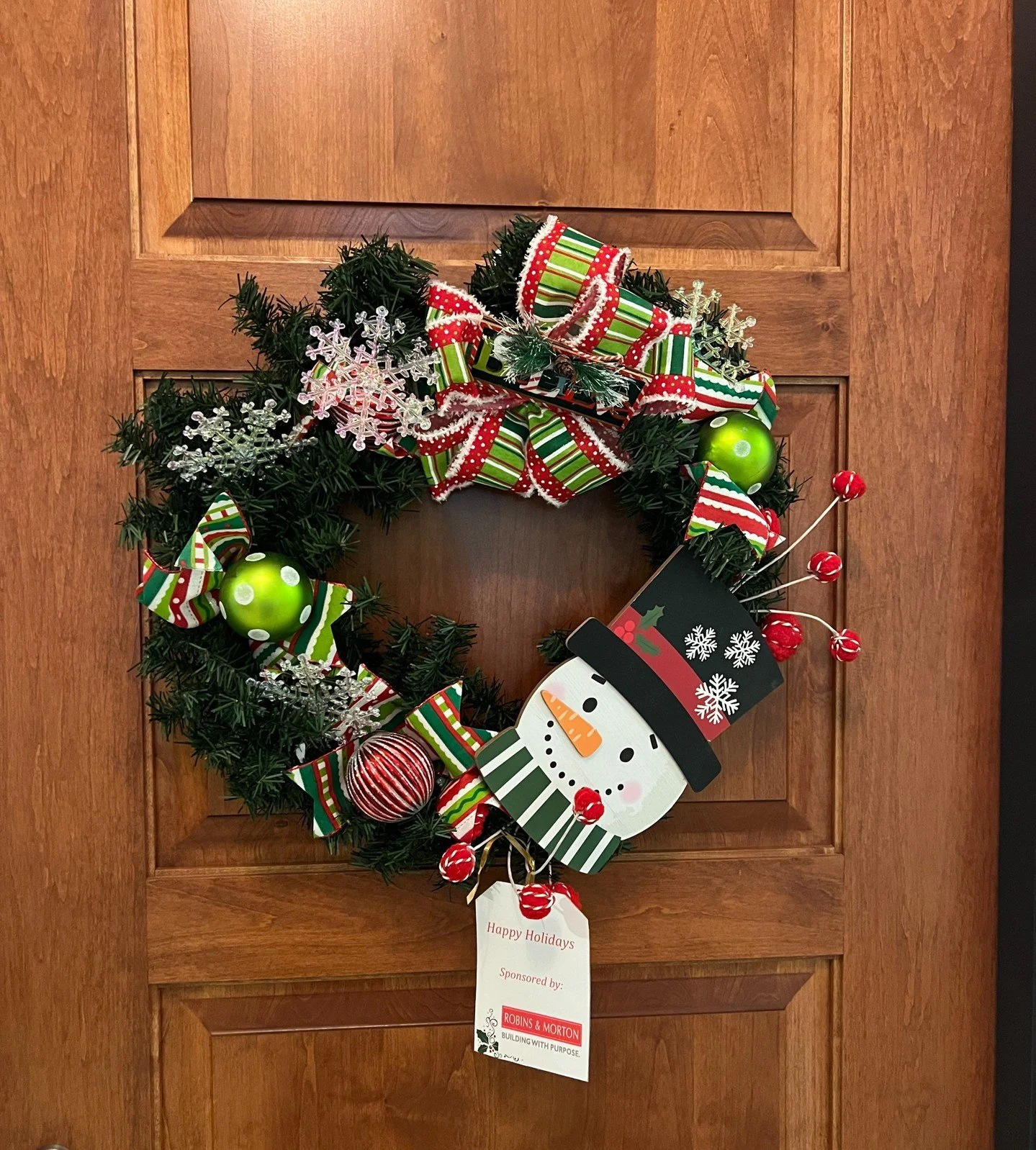 Holiday cheer is shining bright thanks to Robins &amp; Morton! 🎄✨ Your wreath has added warmth, joy, and a festive glow to Gabriel House. We&rsquo;re so thankful for your kindness.