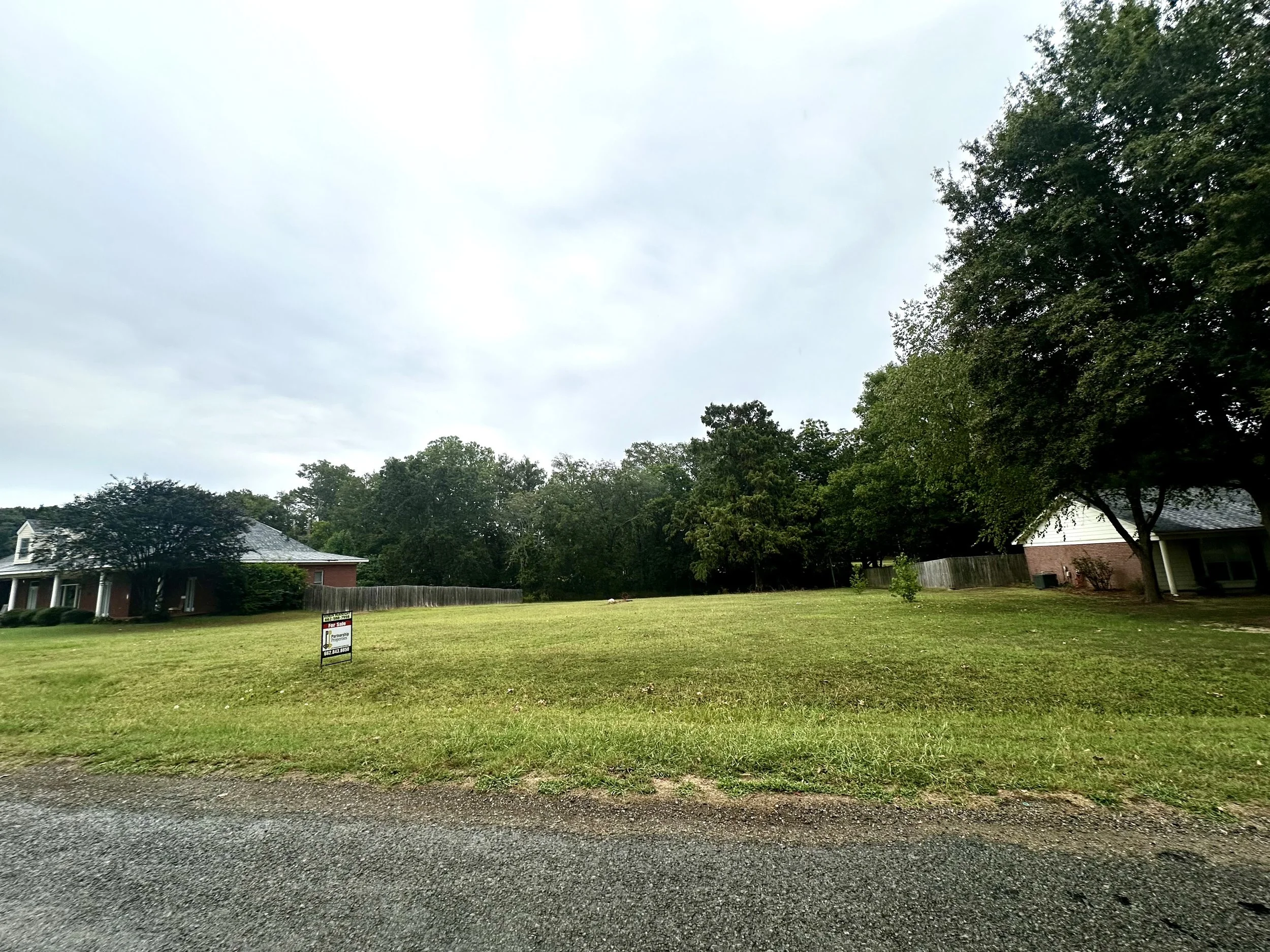Lot 6 Oakridge Drive  *Residential Lot*