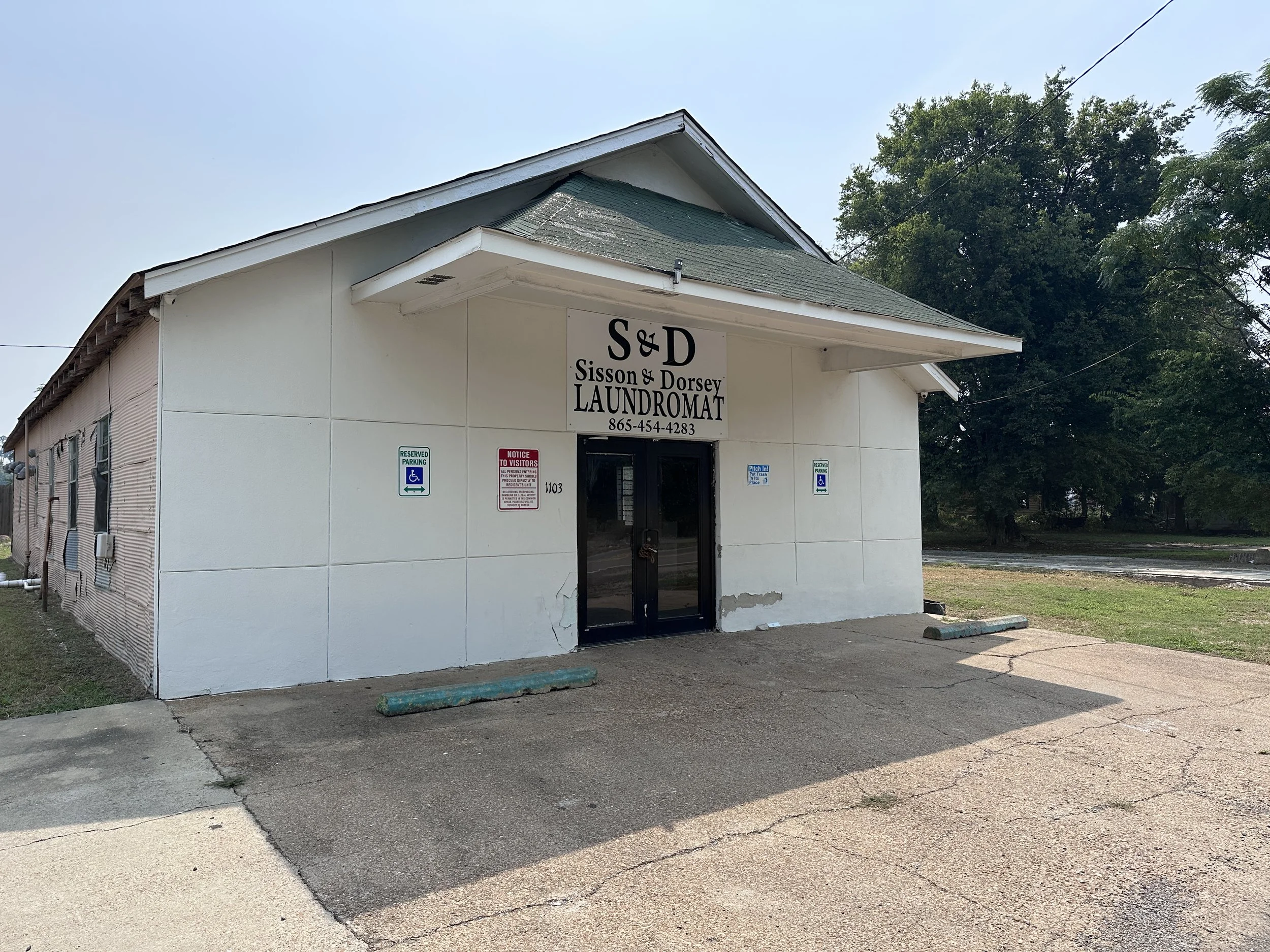 1103 Lake  Shelby MS 38774