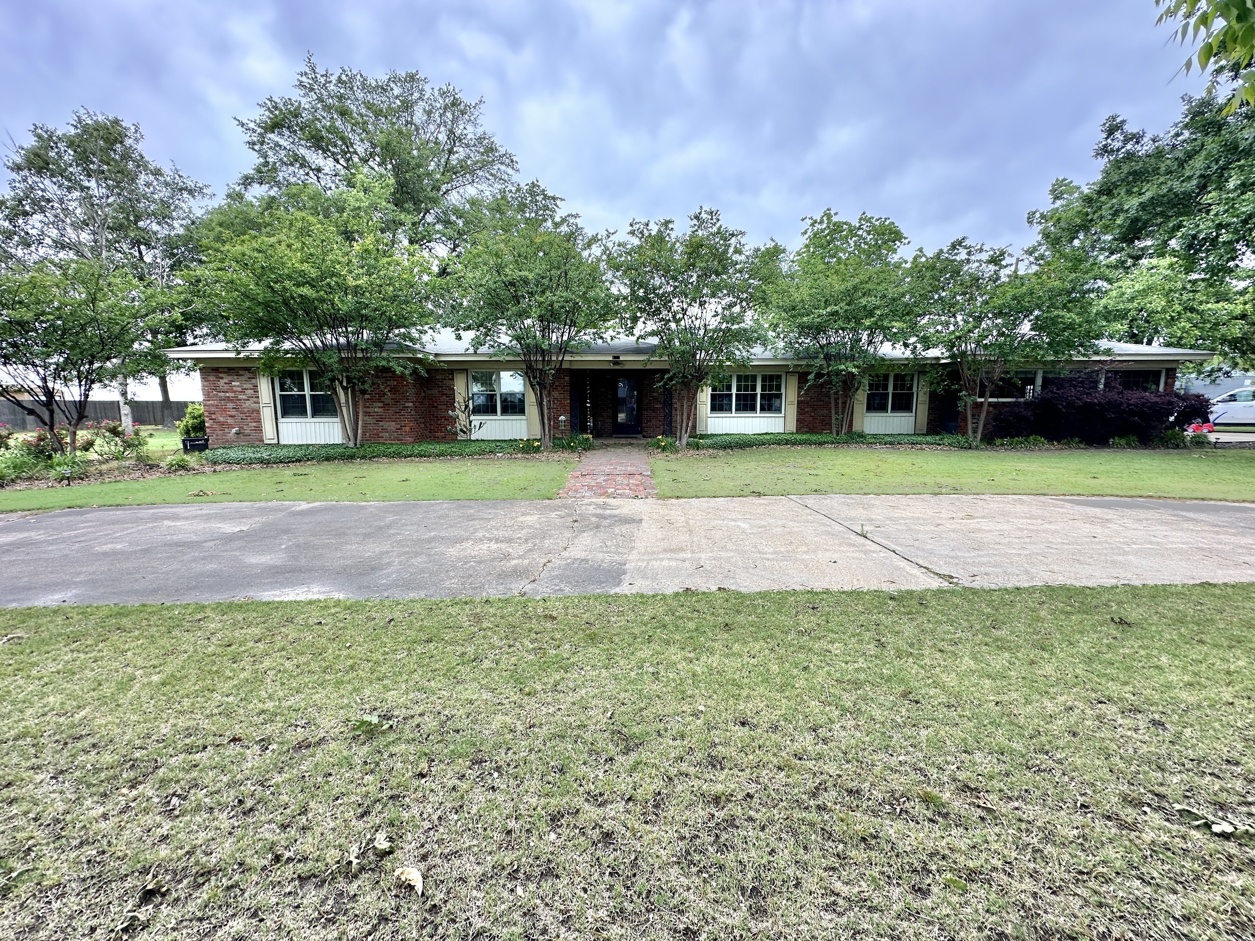 1282 McWimus Road   Merigold MS 38759