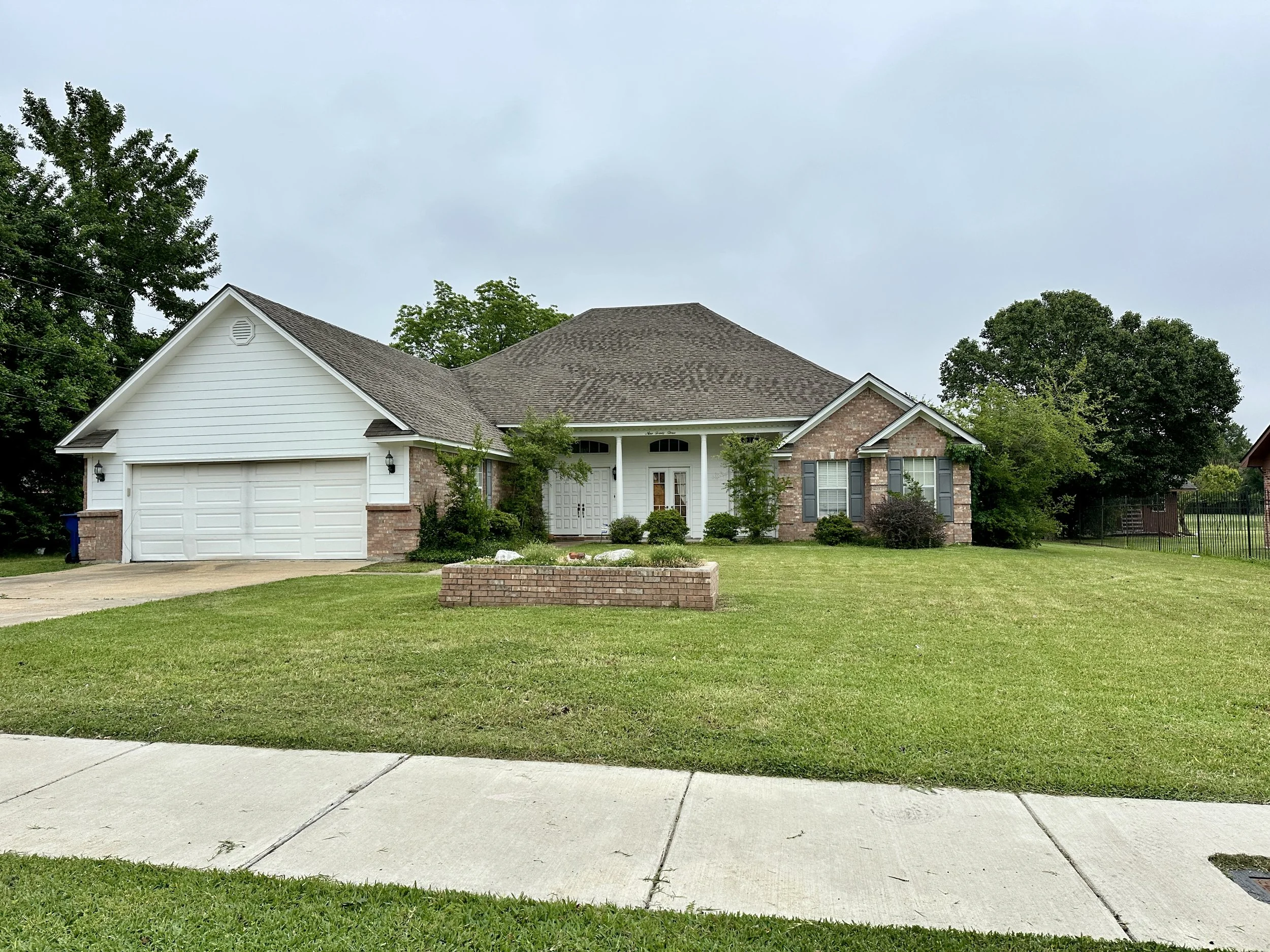 923 Martin Luther King Jr Drive   Cleveland MS 