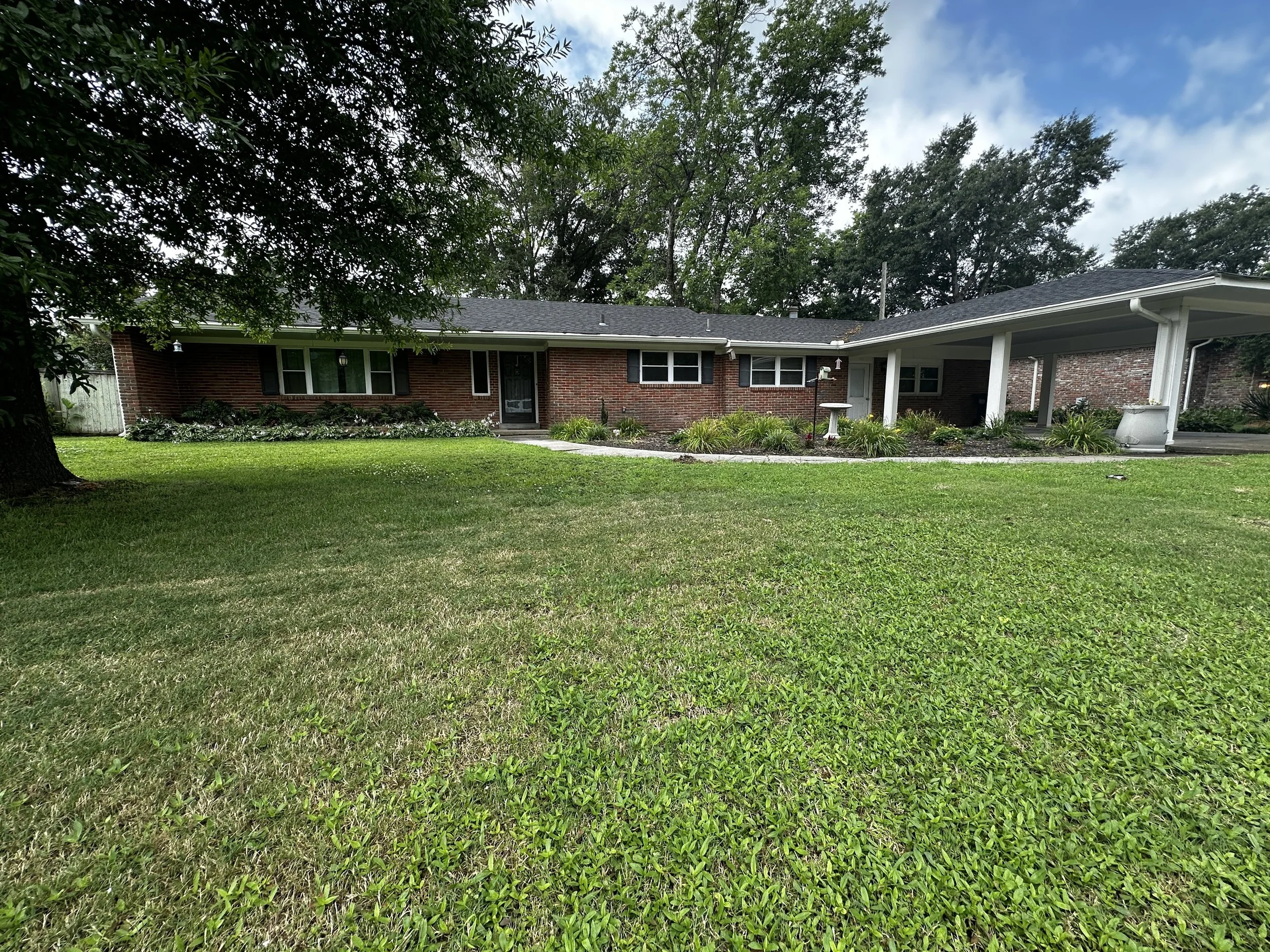 1007 University St, Cleveland, MS 