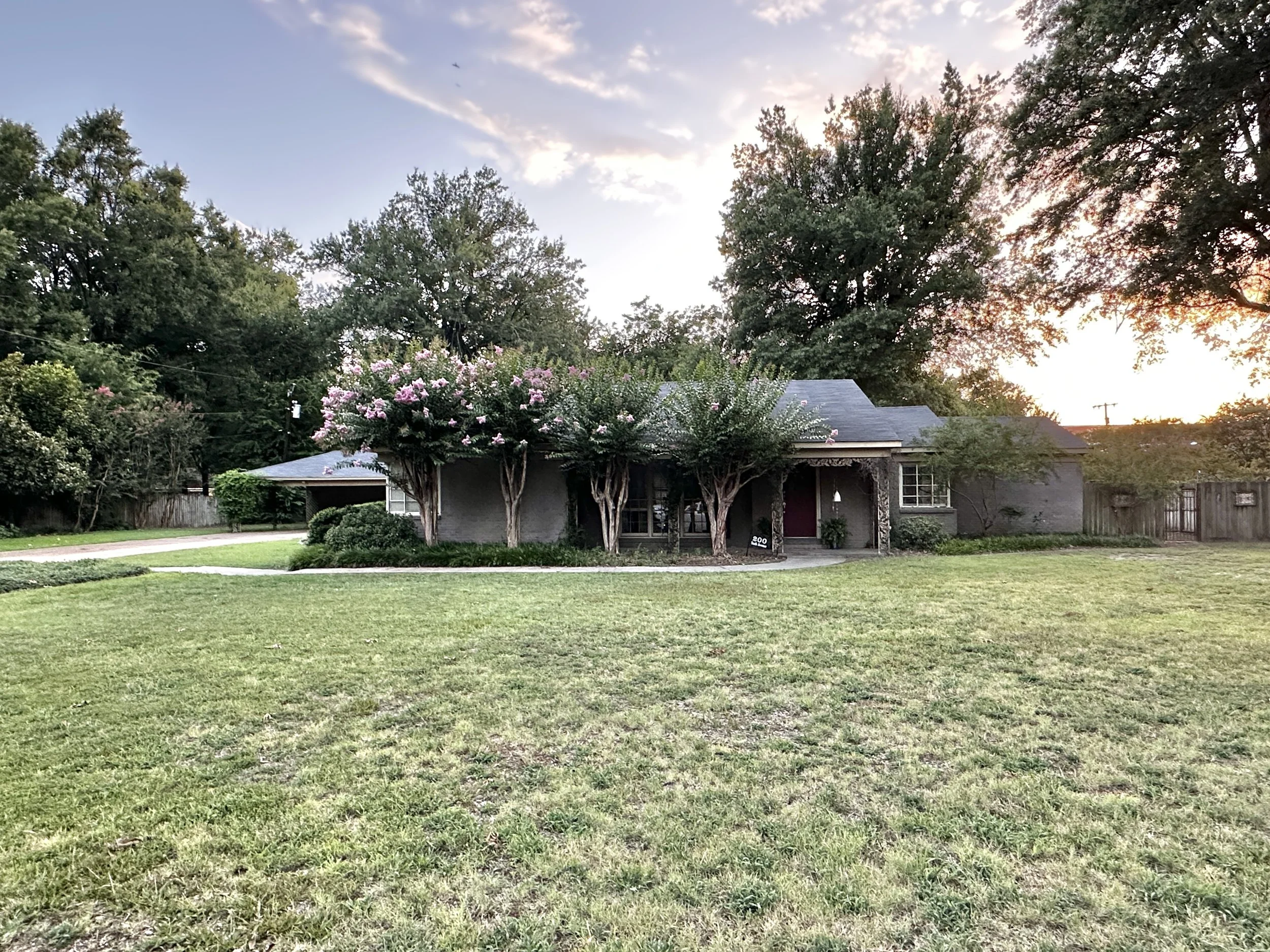 200 Sixth Avenue  Cleveland MS 38732