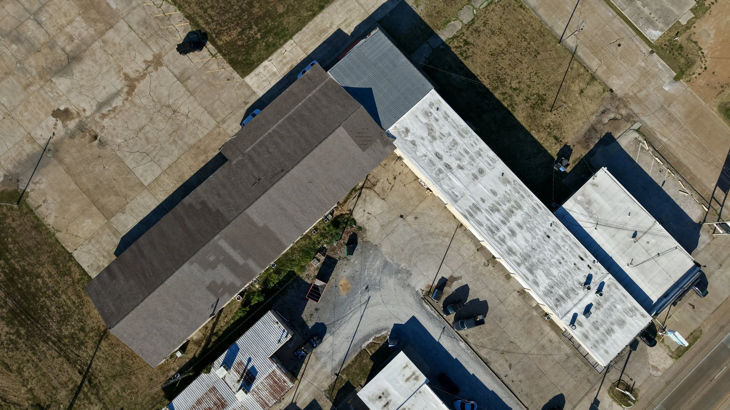 IndianolaShoppingCenter_south_above.jpg