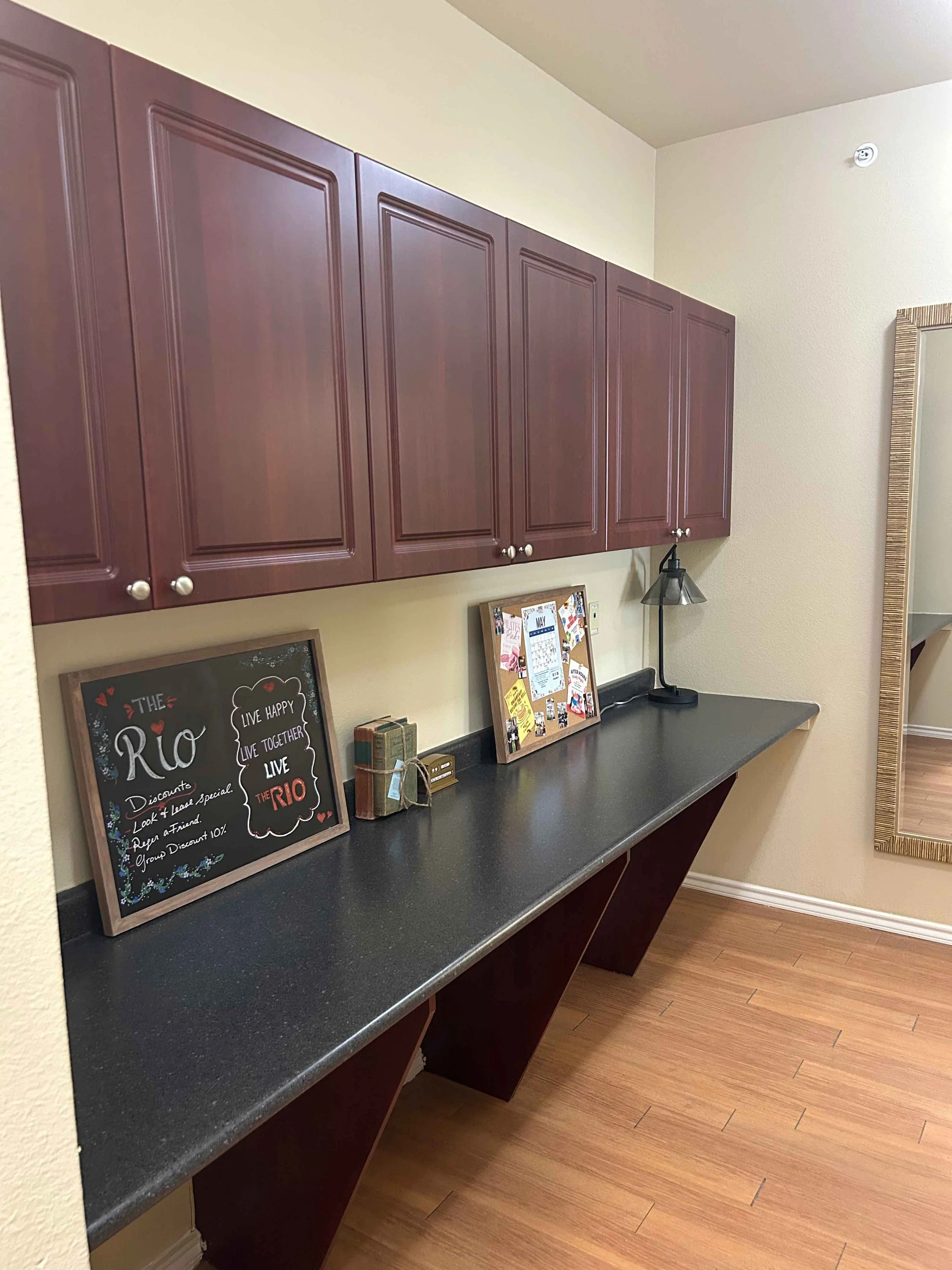the-rio-edinburg-utrgv-student-apartmens-housing-2-min.jpg