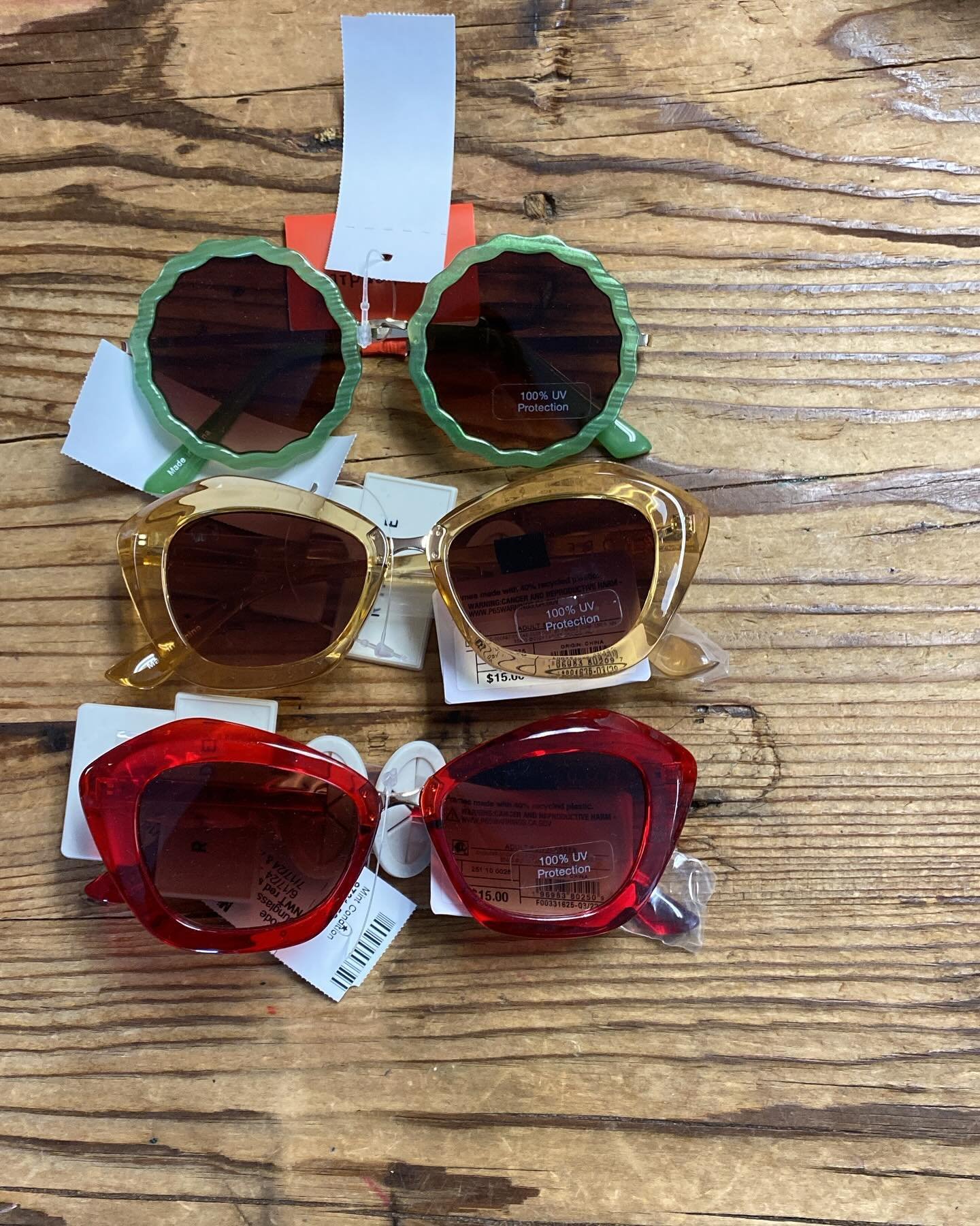 Cute sunnies! $8.99 each 

Don&rsquo;t forget we ship and offer curbside pickup! ♻️ If you see something you love, call 📞 703-836-6468 to buy today! ✅ Authenticity is guaranteed with a money back promise ✅ *Consign ALX LLC is not affiliated with the