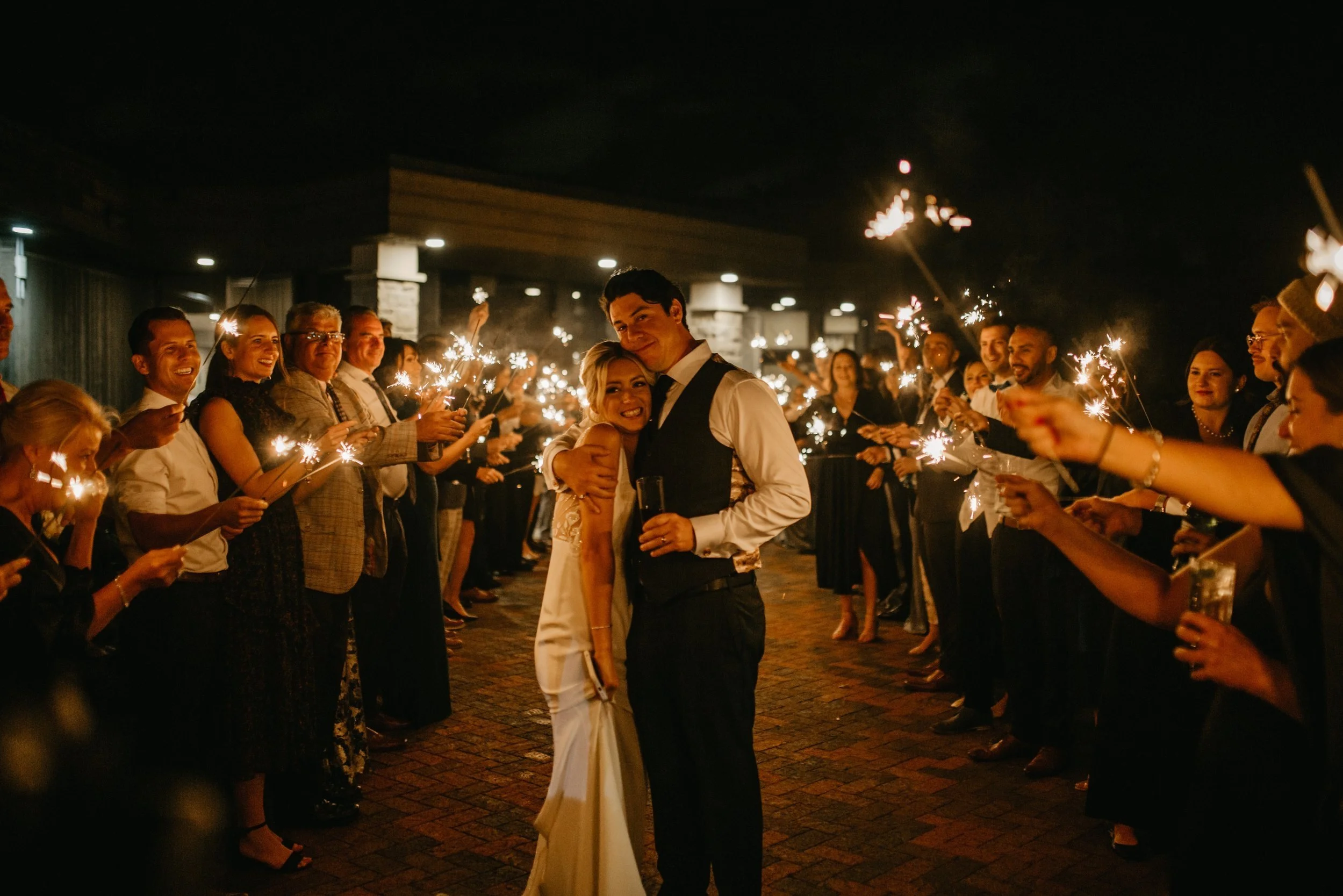 Erin and Jason Sneak Peak - Everlast Studios-1879.jpg