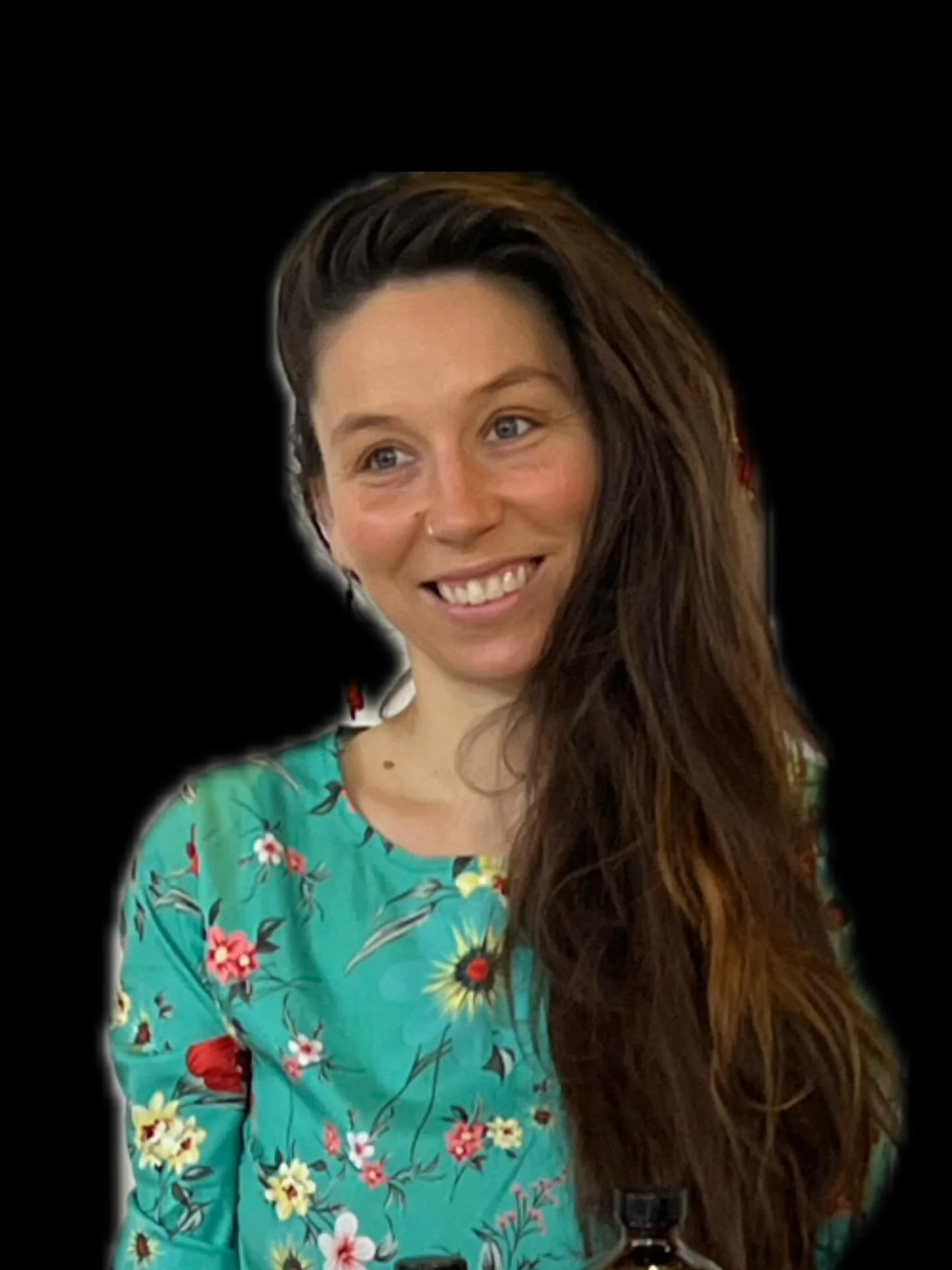 The breasts and the womb are deeply connected&mdash;through hormones, lymph, emotion, and the heart.

When the breasts hold stagnation or grief, the whole system feels it.
When they are supported to drain and soften, many women report:
&bull; relief 