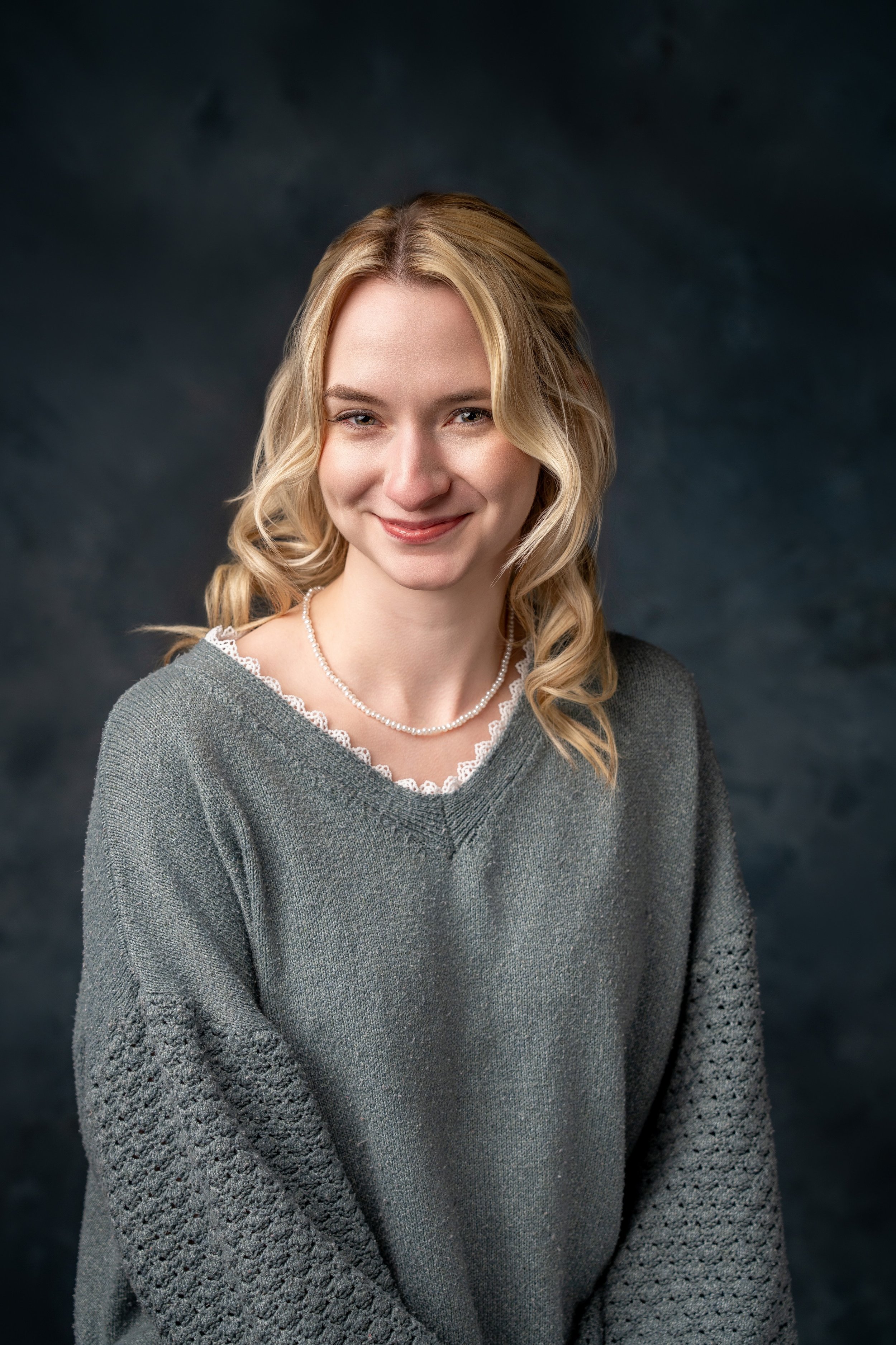 Ms. Sydney,  Apprentice Guide