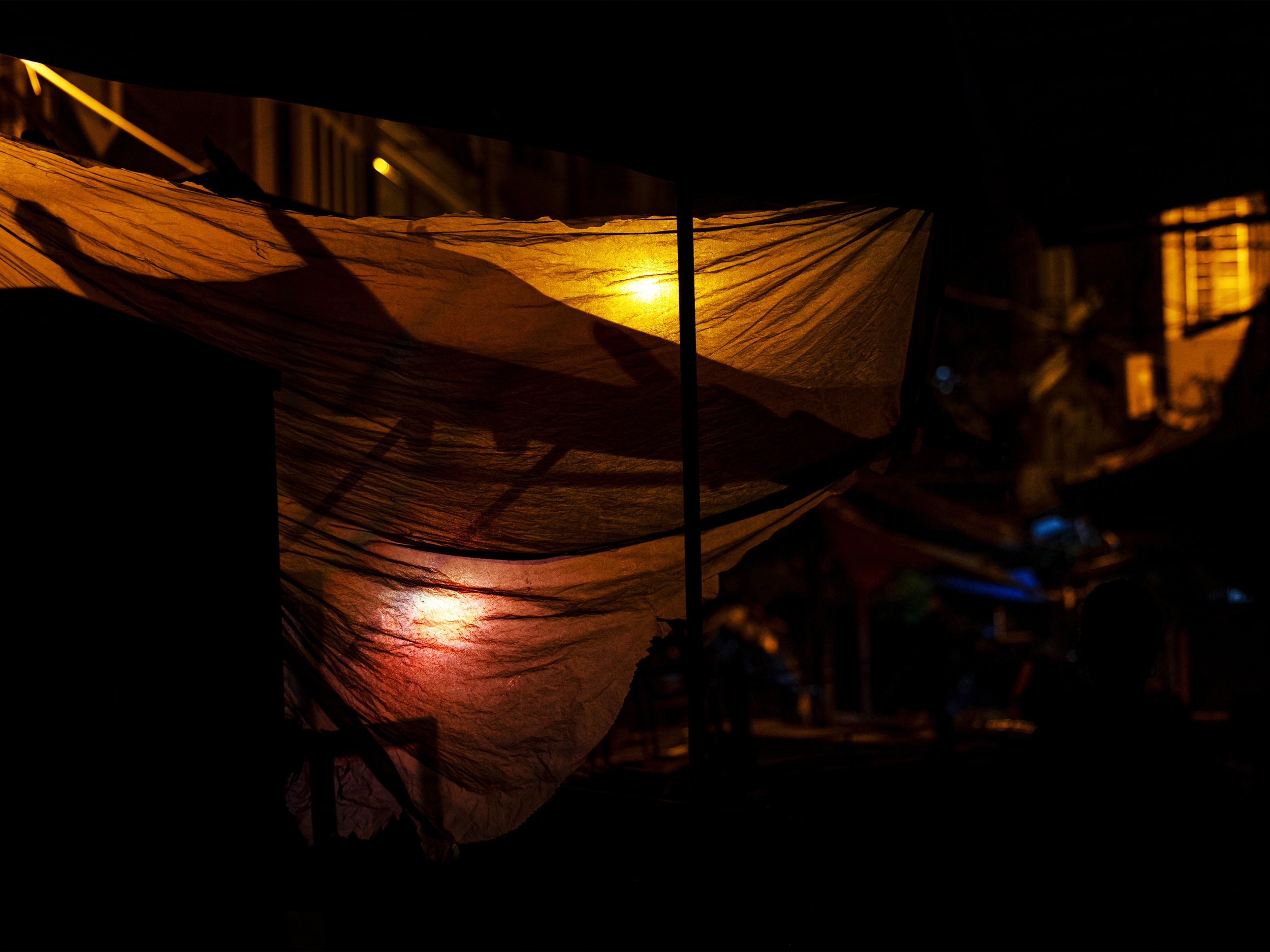 Website_RECEIVERS-Alley Light.jpg