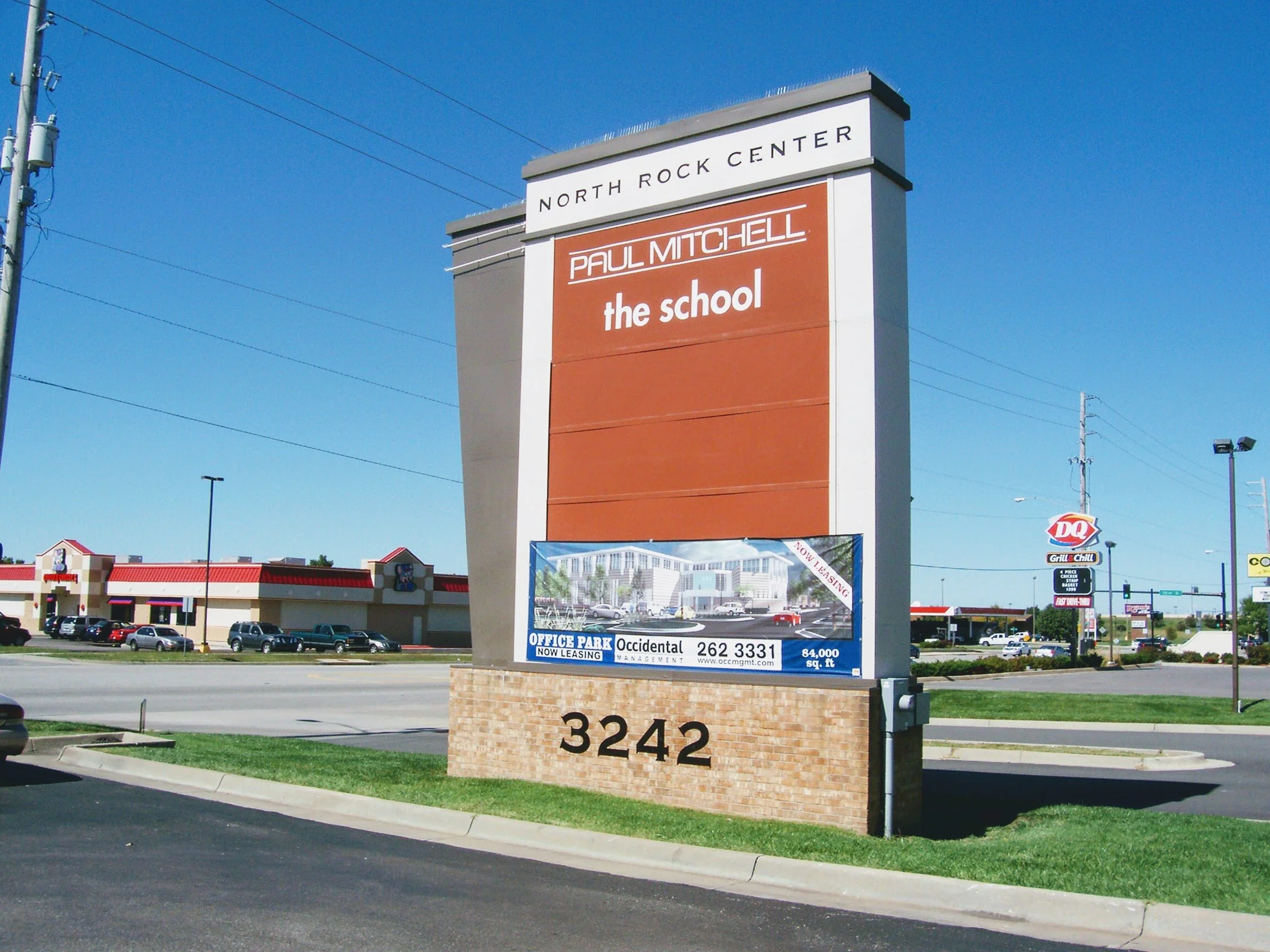 North Rock Center | Pylon Sign