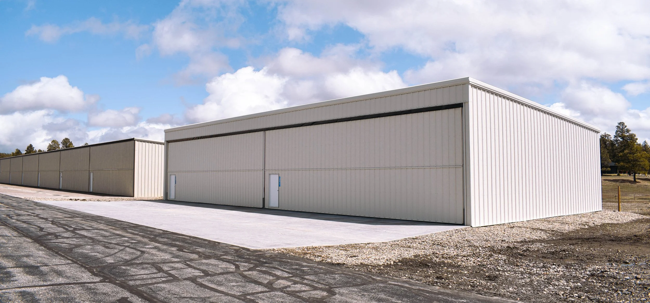 WolfHangar2021-.jpg