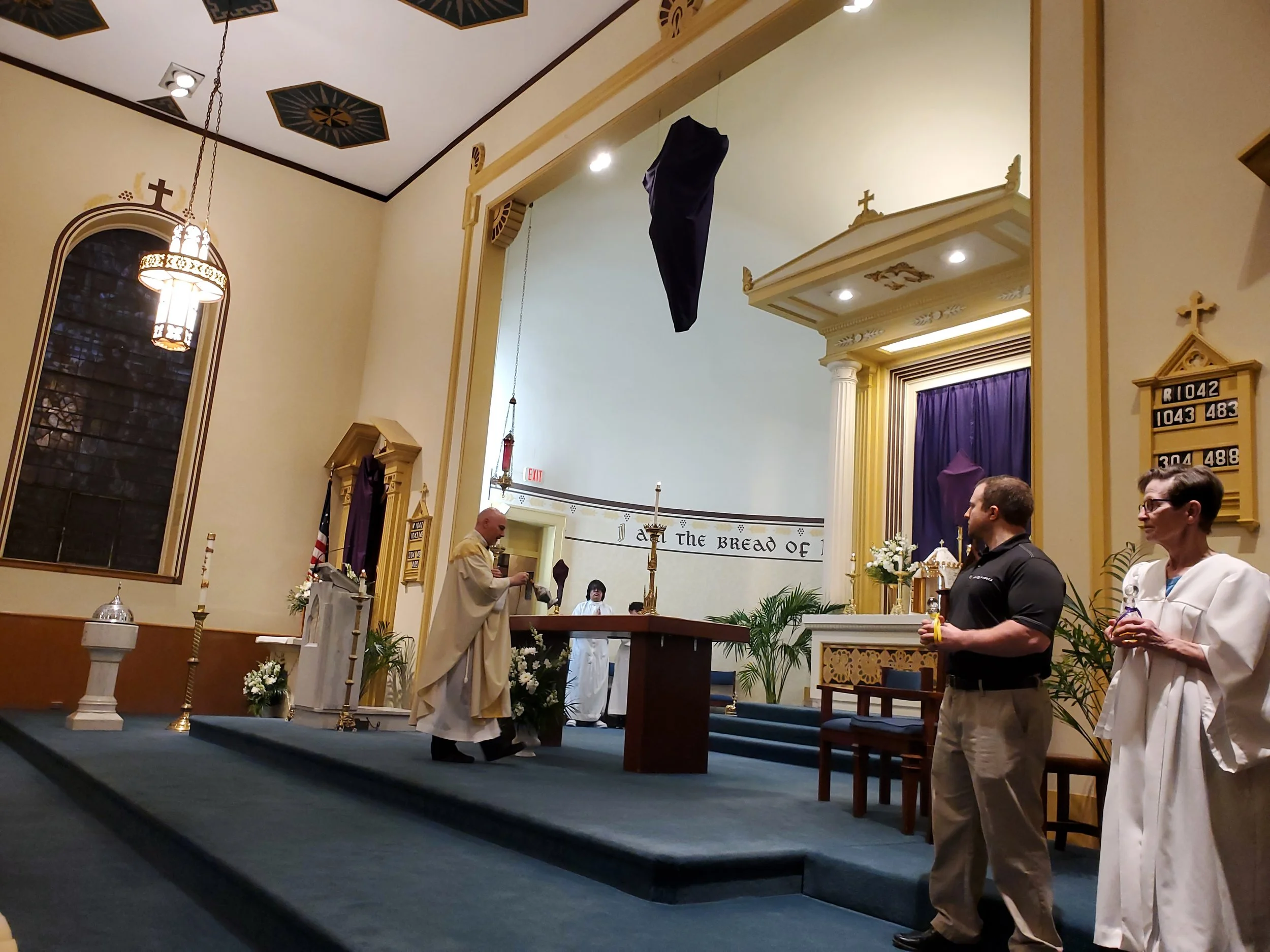 Holy Thursday - Preparing for the Blessing of the Oils