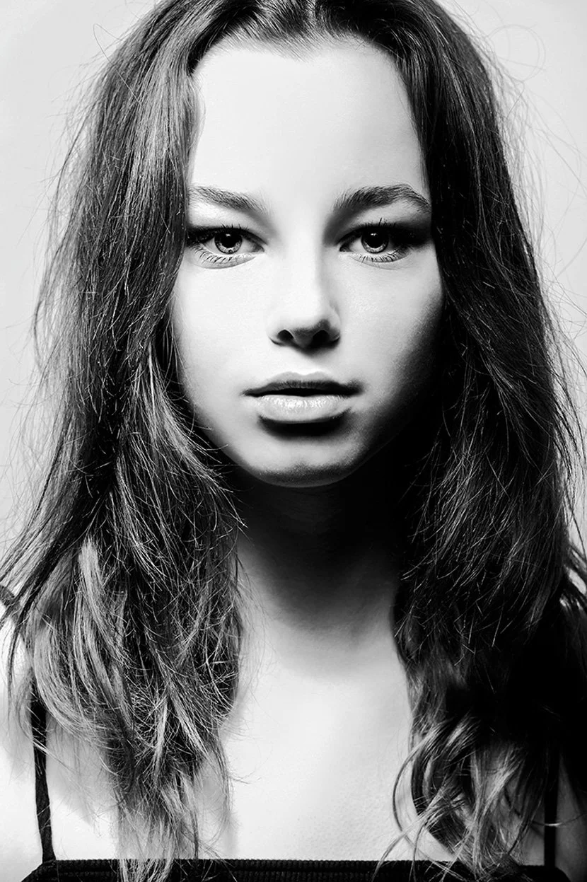 11-senior-high-school-portraits-studio.jpg