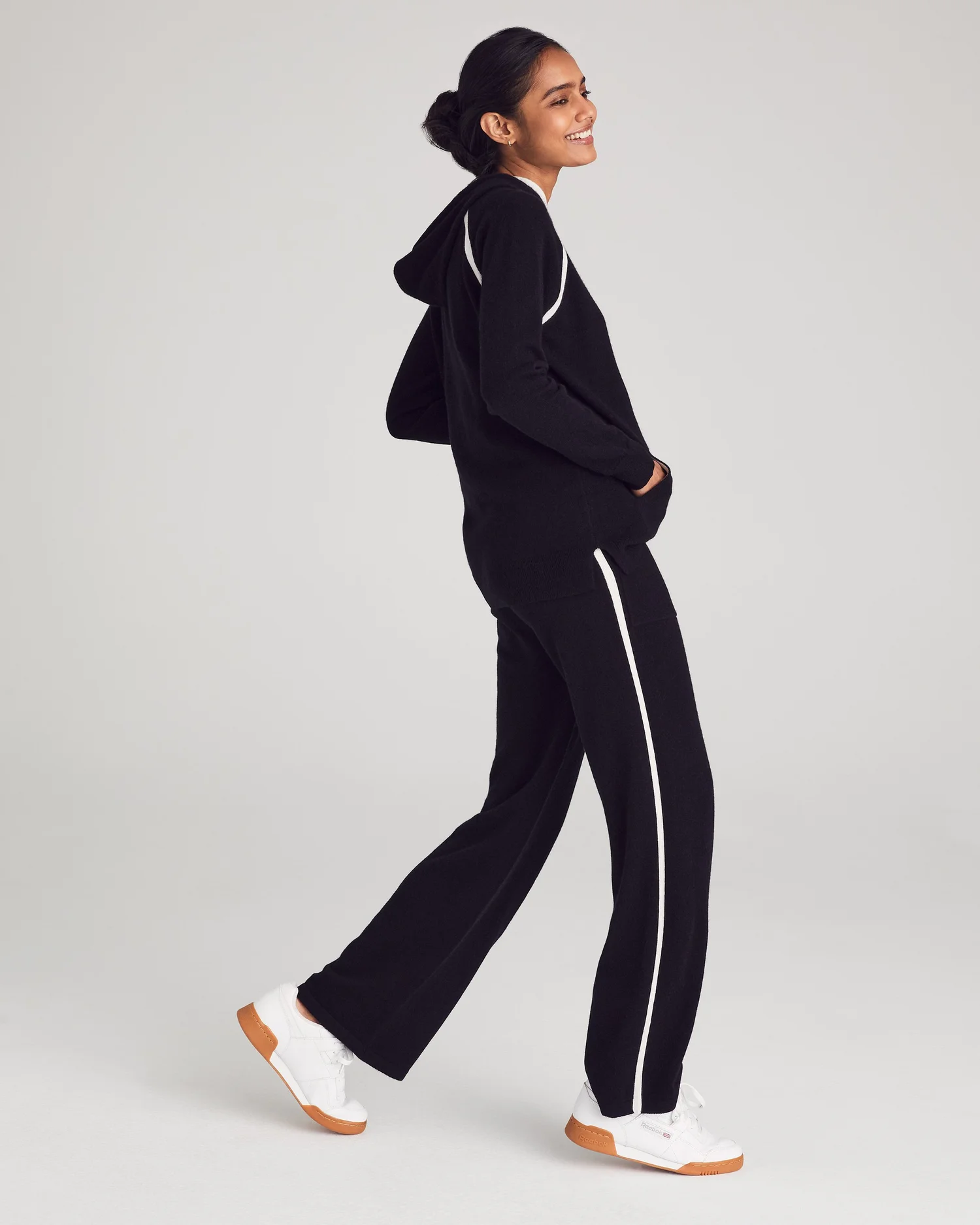 NOMAD 1942 Cashmere — 2022 E-Com & Ad Campaign