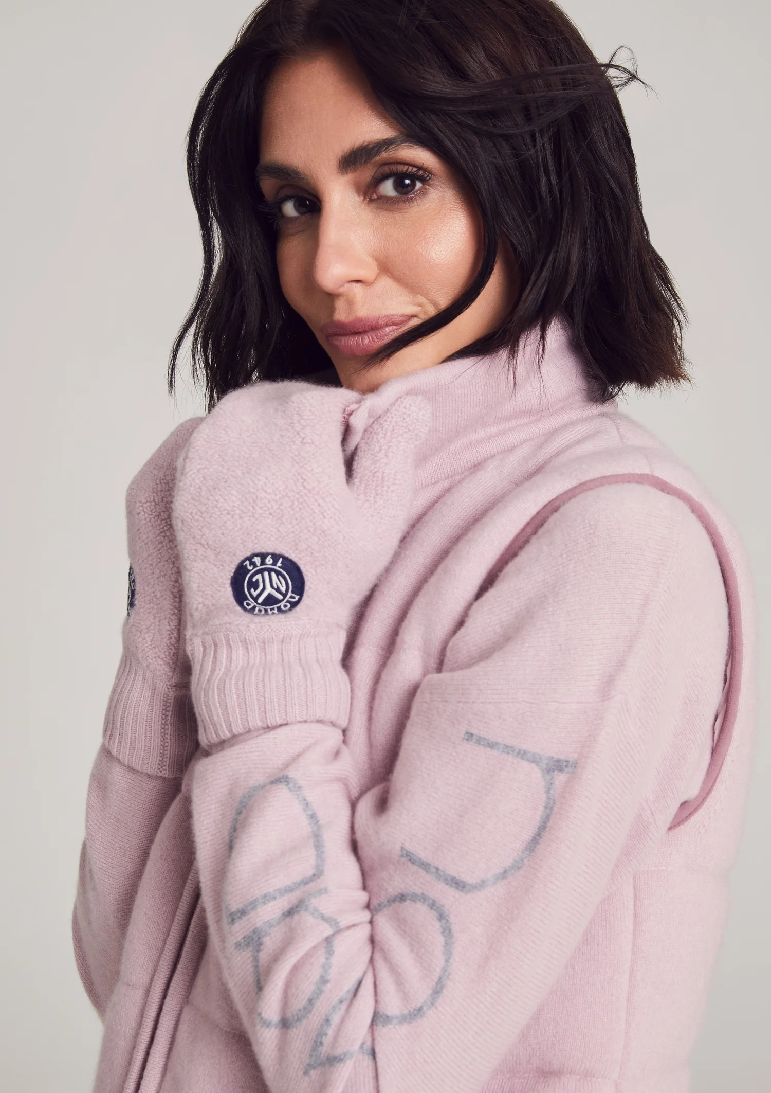 NOMAD 1942 Cashmere — 2023 E-Com & Ad Campaign