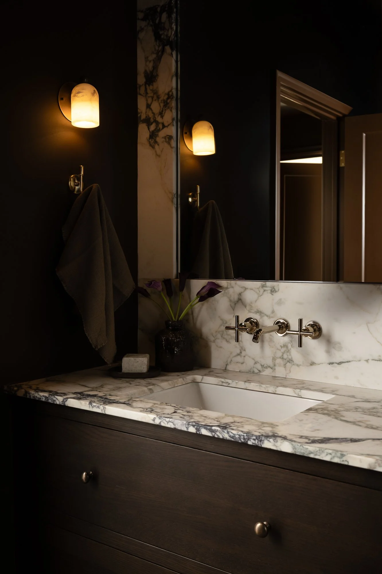 AANOVO HAR Web size-102.jpg