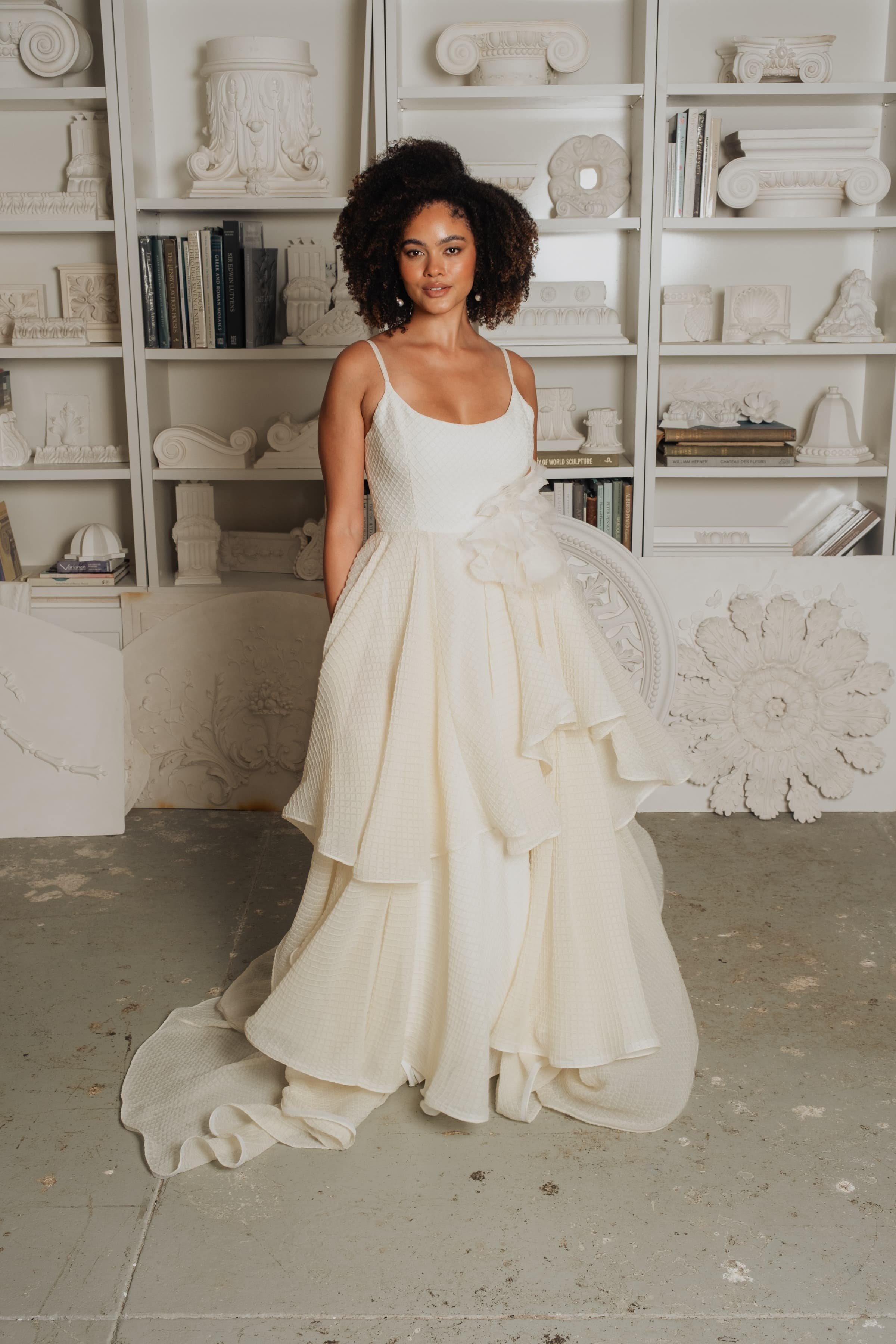 Waffle texture silk organza full ruffle skirt wedding dress with