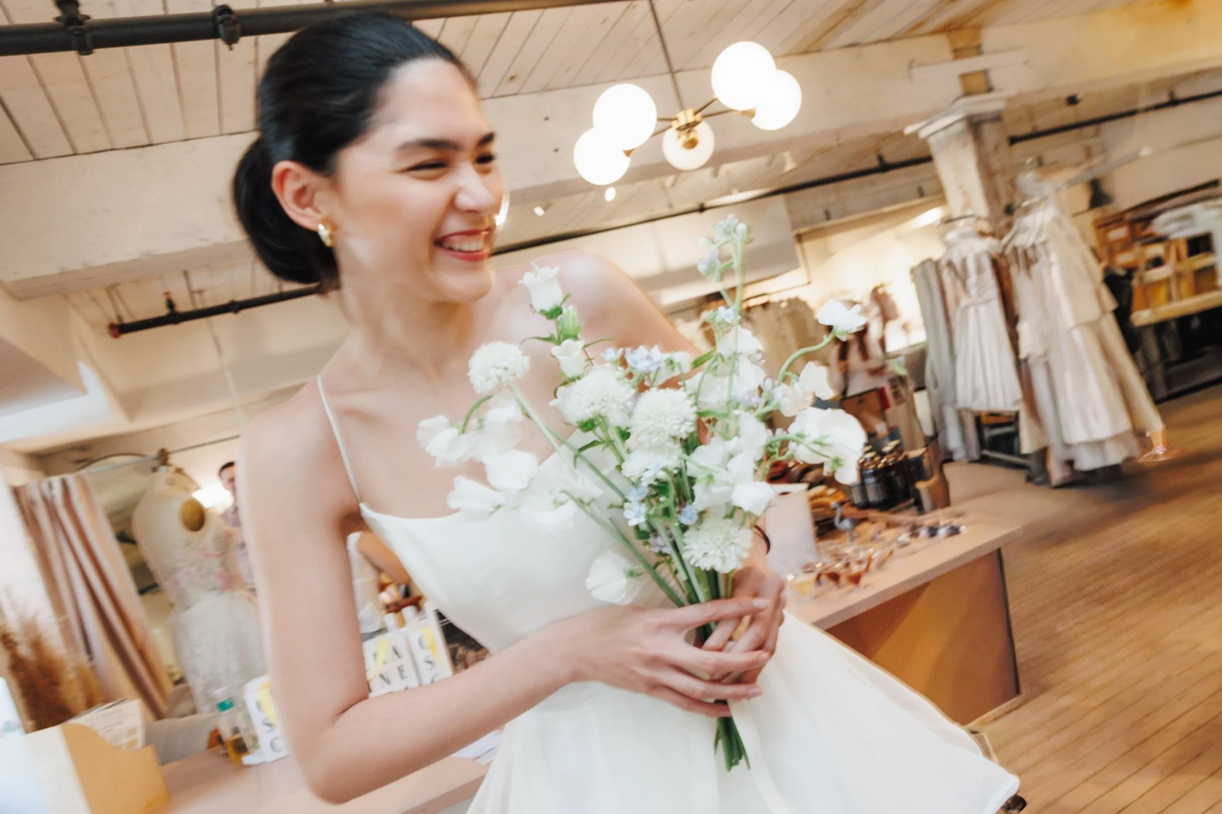 ✨Brooklyn Bridal Bazaar #3 = a success✨

Thank you to everyone who came out to hang, mingle, meet your future wedding dream team, and celebrate all things weddings with some of our favorite local vendors. We loved seeing familiar faces, meeting new o