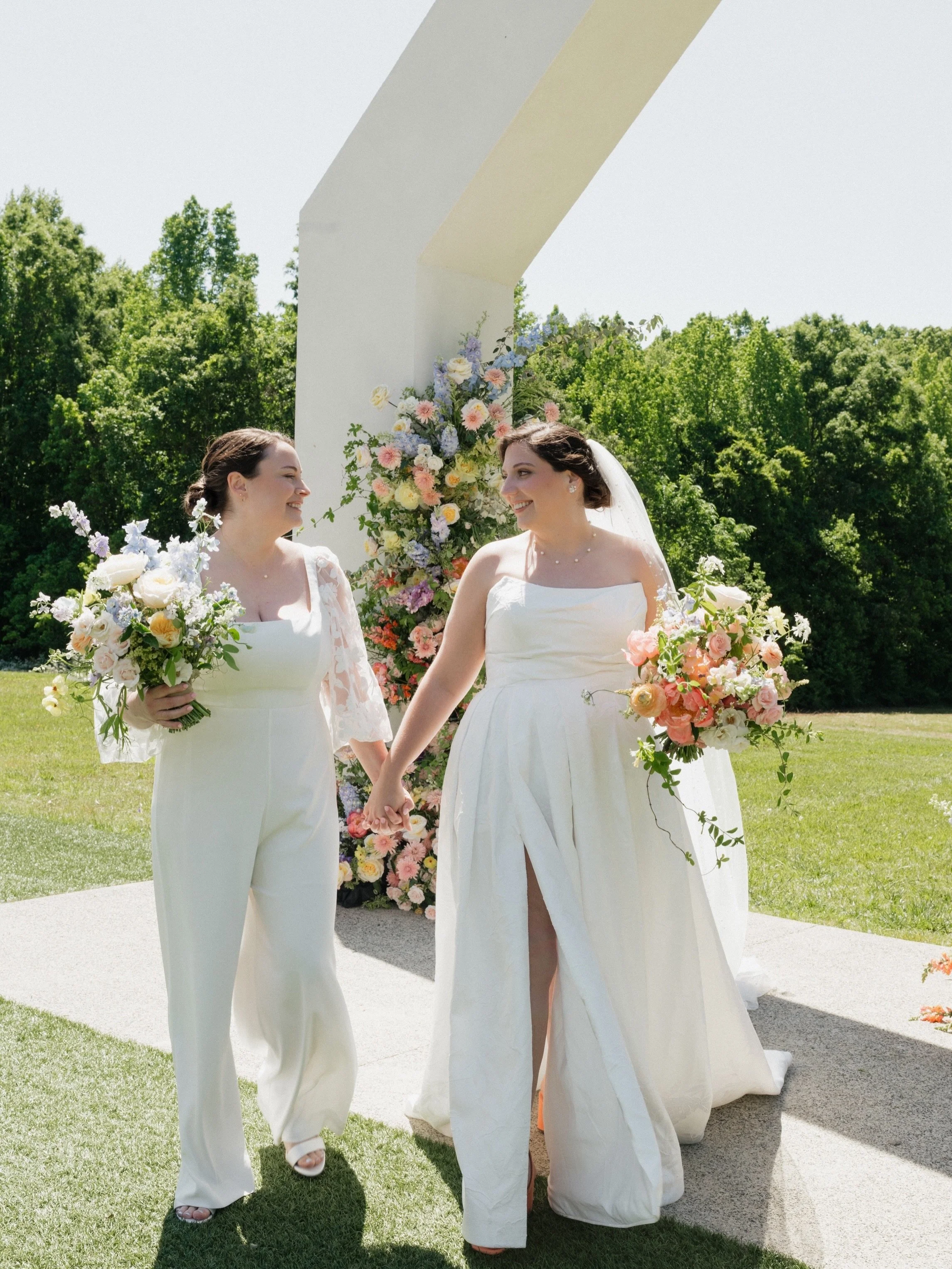 S A R A H | #realloulettebride 🤍

Fun sleeves. Fresh florals. Fabulous wives.

Sarah&rsquo;s custom jumpsuit was made for this joy filled spring wedding, and honestly, these photos speak for themselves. 🌸✨

Congratulations to the happy couple, we&r
