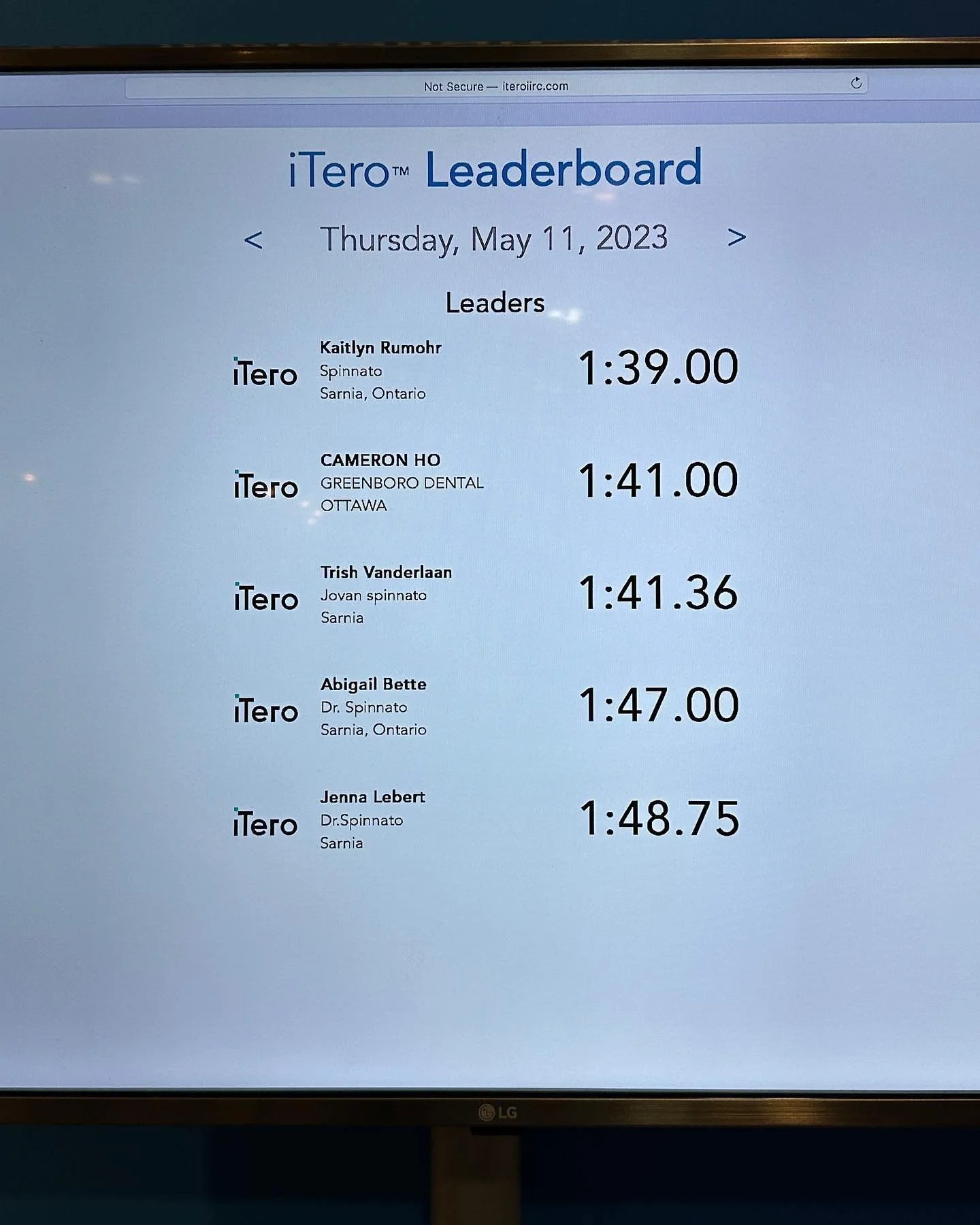 Congrats to our very own @ottawageneraldentist for posting one of the fastest scans for @aligntechinc &lsquo;s @invisalign &lsquo;s scanning competition at @ontariodentalassoc #ASM 👏